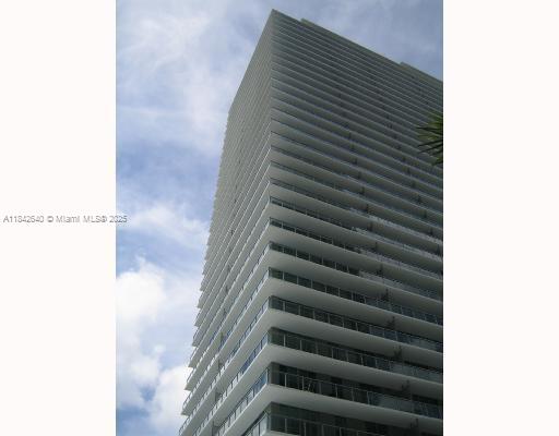Condo for Rent in Miami, FL