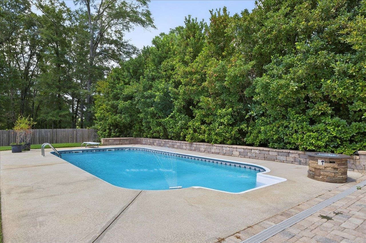 1867 Easton Forest Drive, Tallahassee, Texas image 10