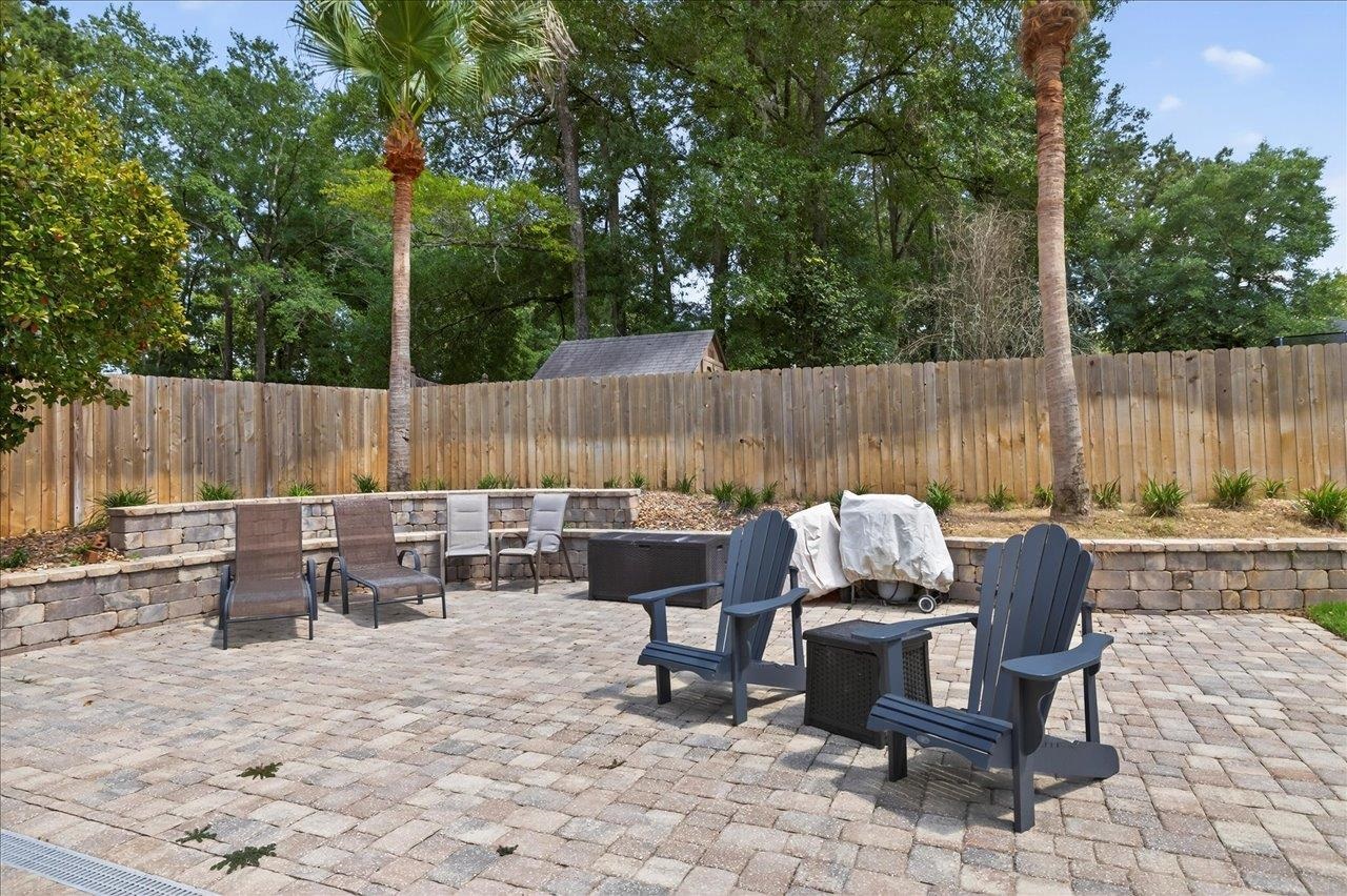 1867 Easton Forest Drive, Tallahassee, Texas image 17