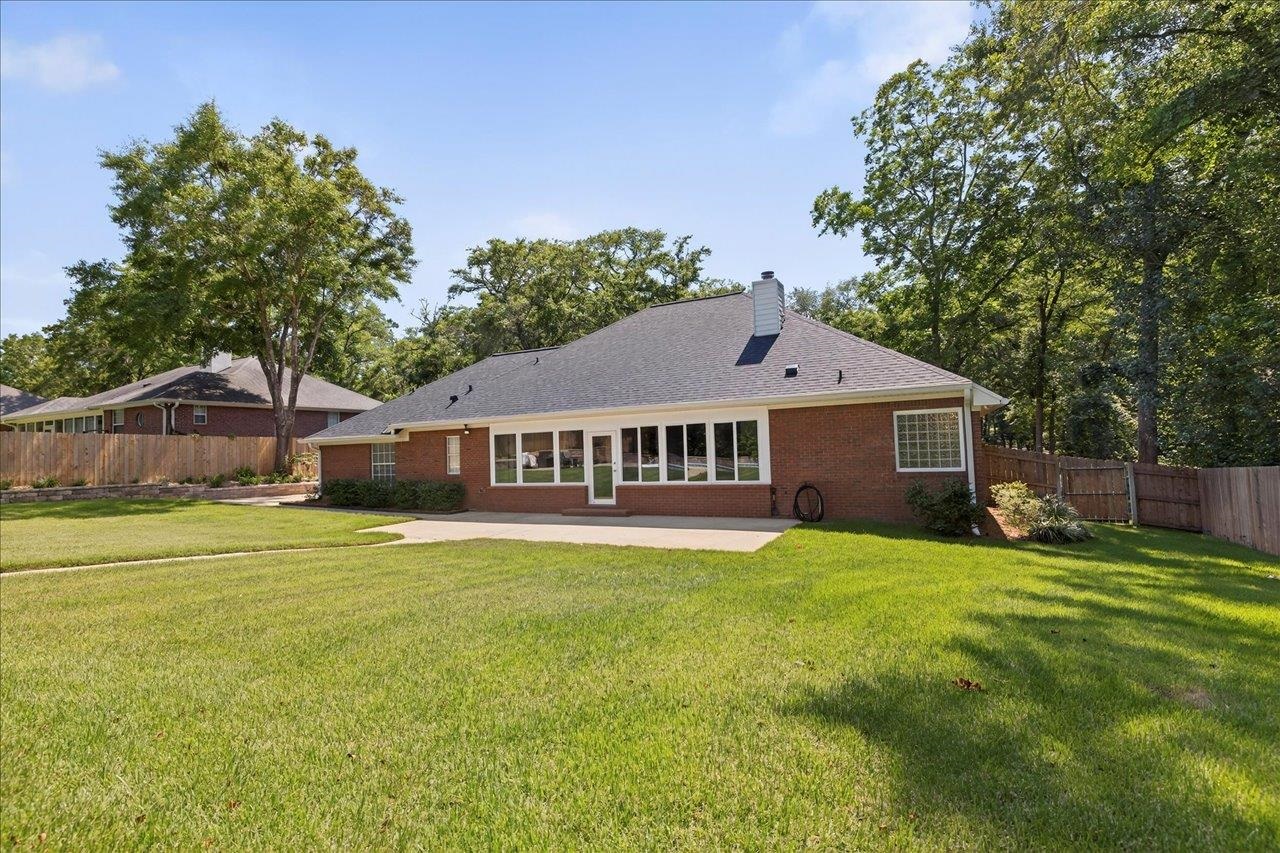1867 Easton Forest Drive, Tallahassee, Texas image 5