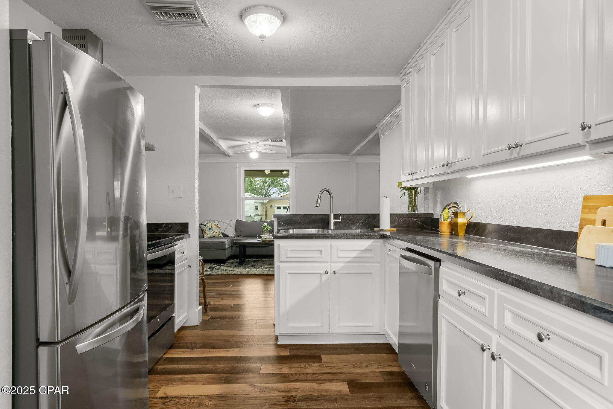 Image 11 For 1902 Tyndall Drive