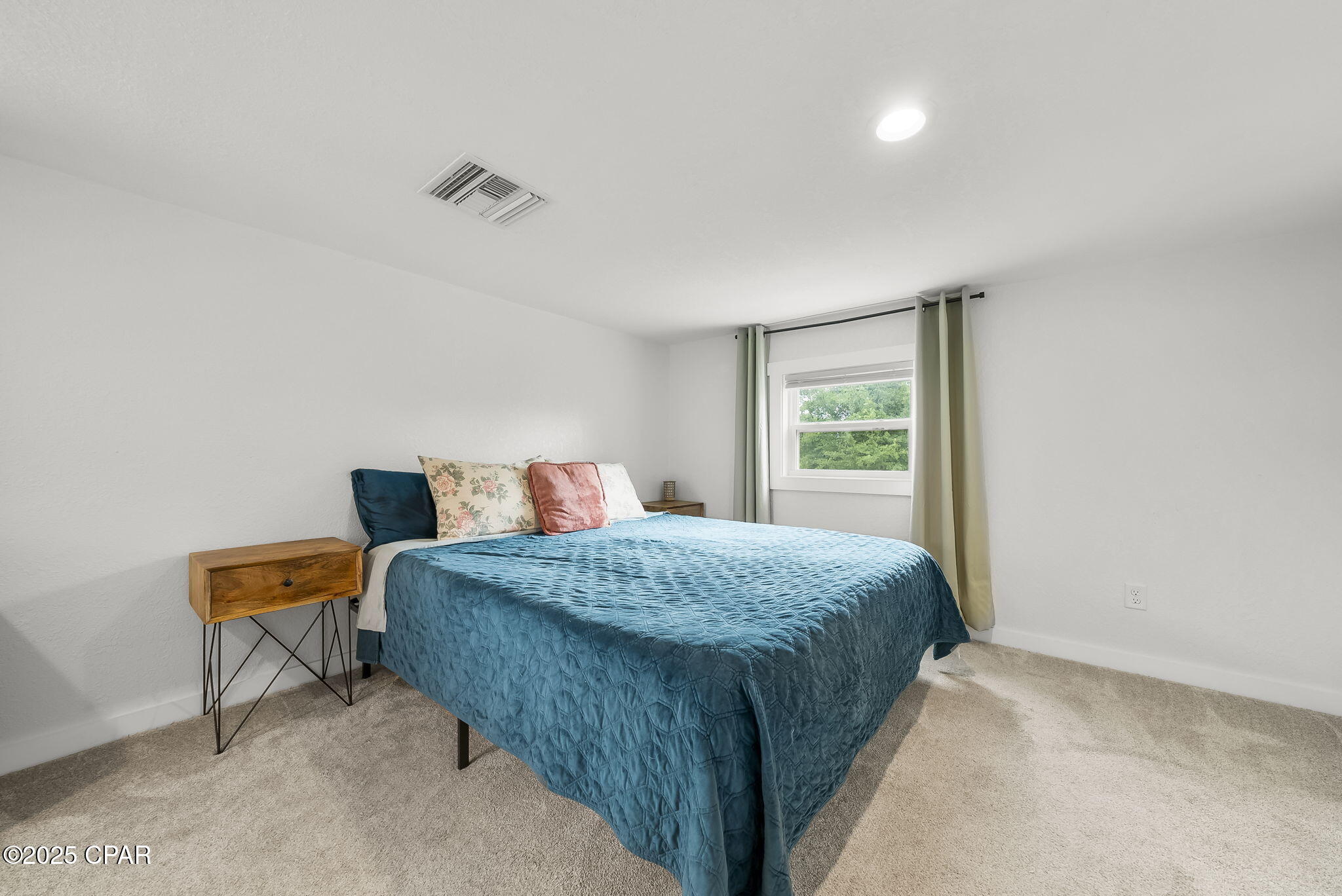 Image 25 For 1902 Tyndall Drive