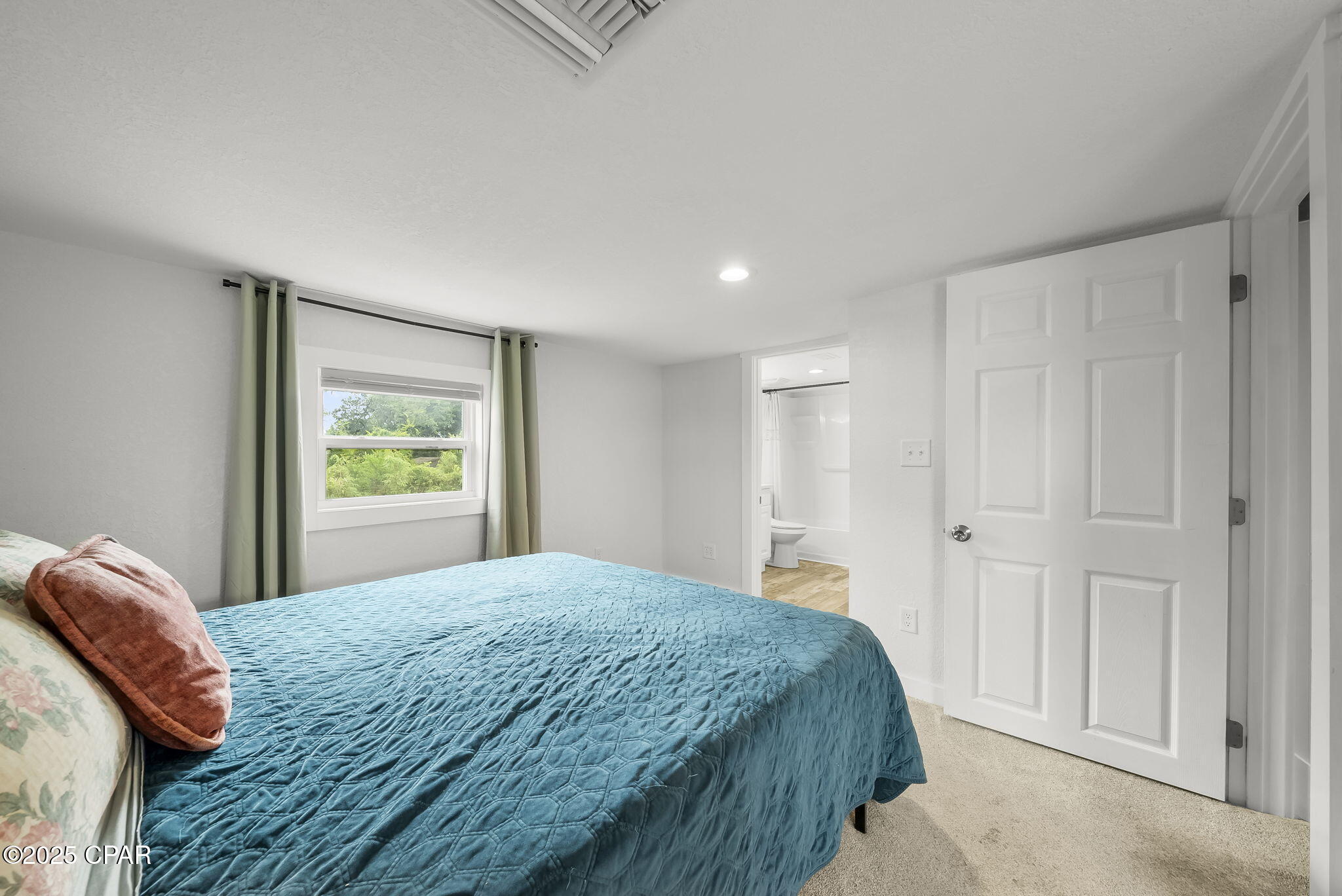 Image 26 For 1902 Tyndall Drive