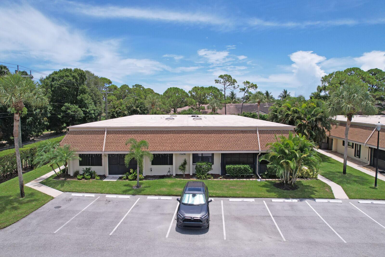 Image to showcase the property located at 104 Half Moon Circle A