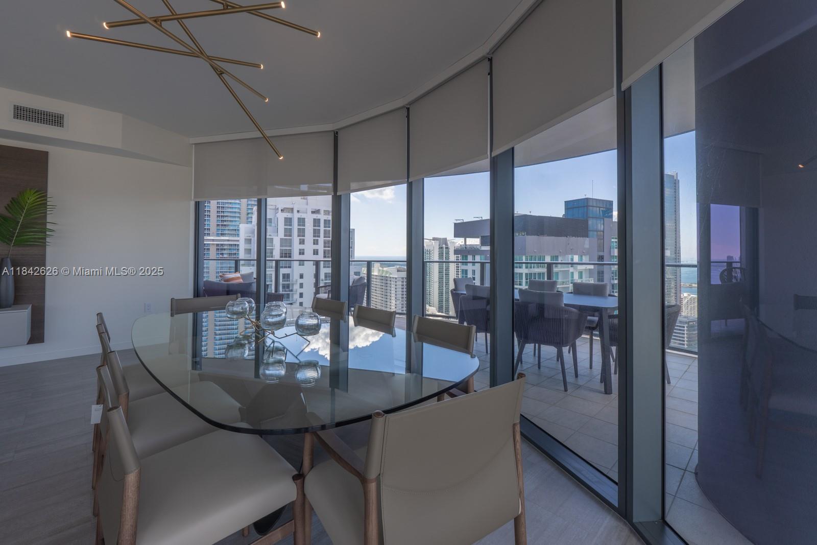 1000 Brickell Plz #4502, Miami FL 33131