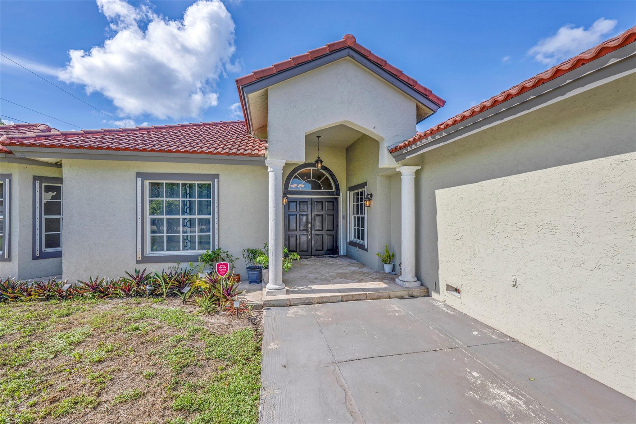 Homes for sale in Oakland Park, FL | 2351 Nw 29Th St, Oakland Park, FL 33311 | MLS# F10515898