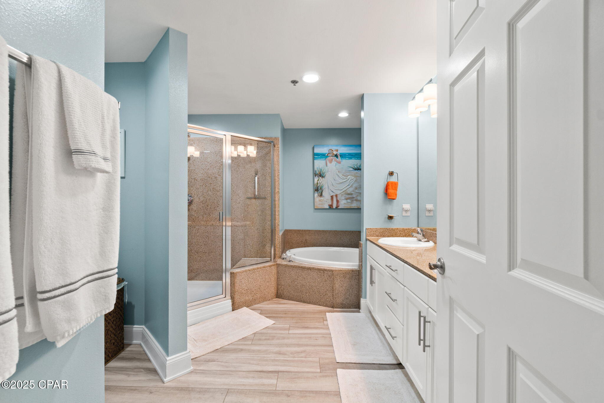Image 24 For 9860 Thomas Drive 1010