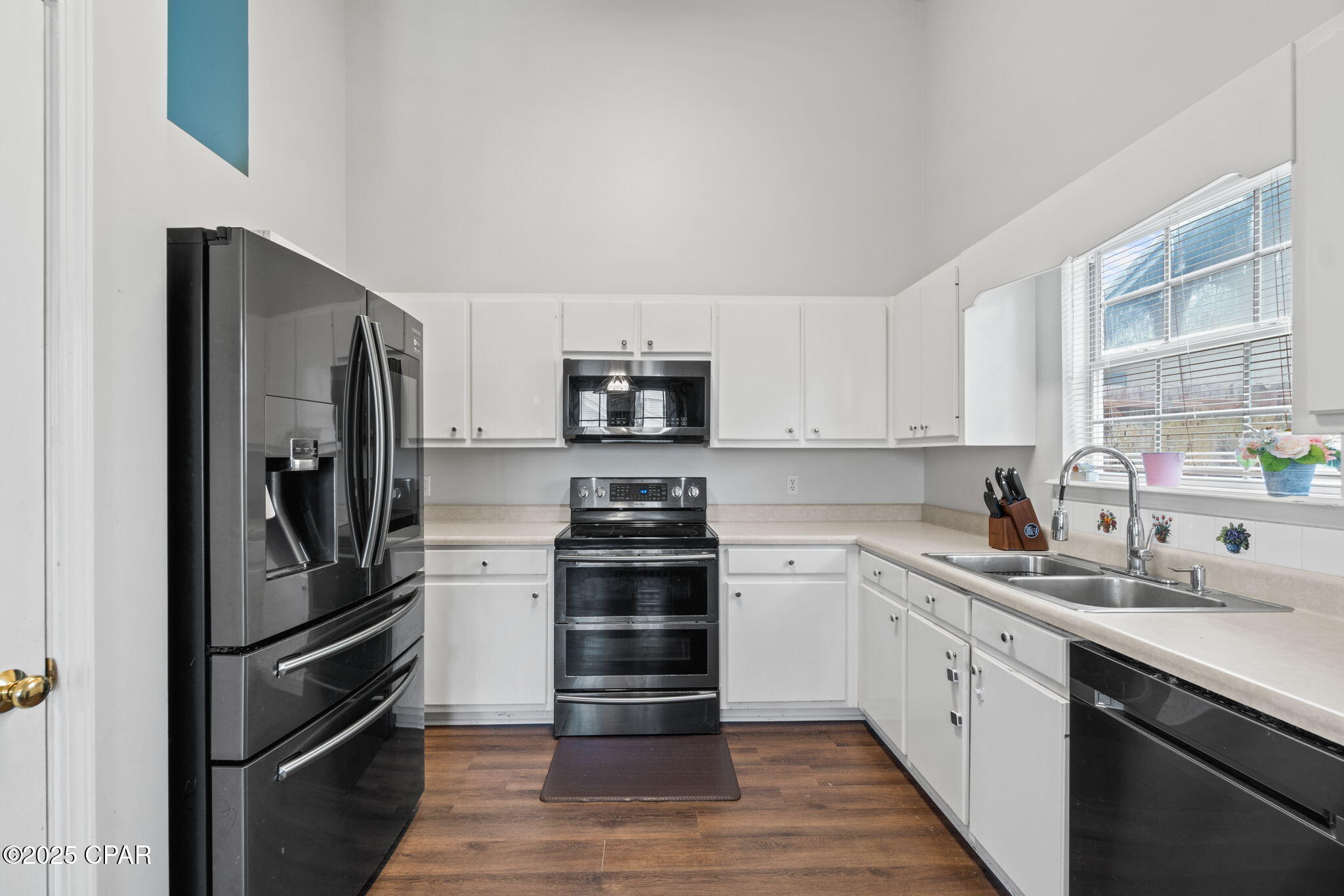 Image 12 For 121 Sea Oats Drive