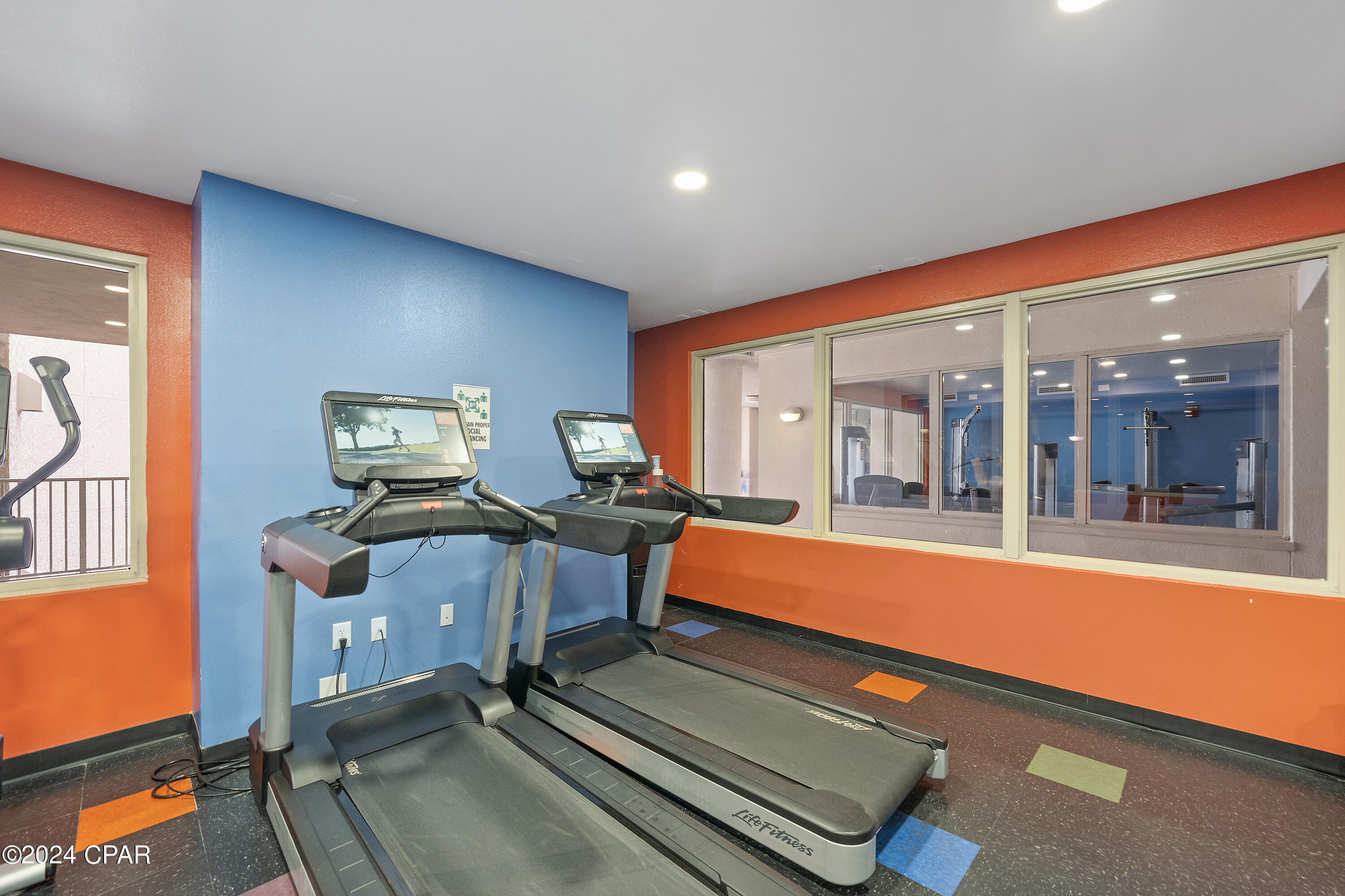 Image 61 For 9900 Thomas Drive 1825