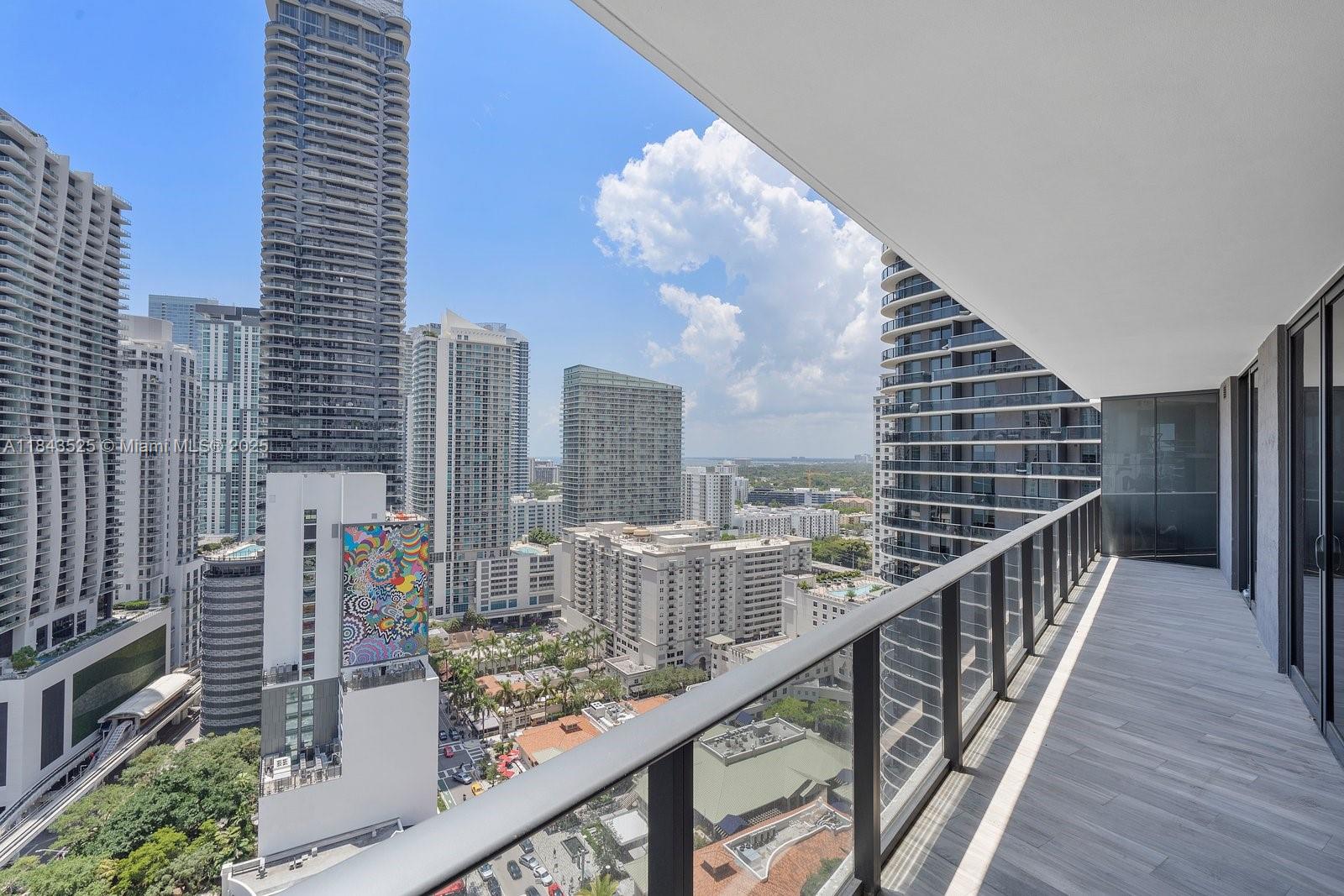801 S Miami Ave #2402, Miami FL 33130