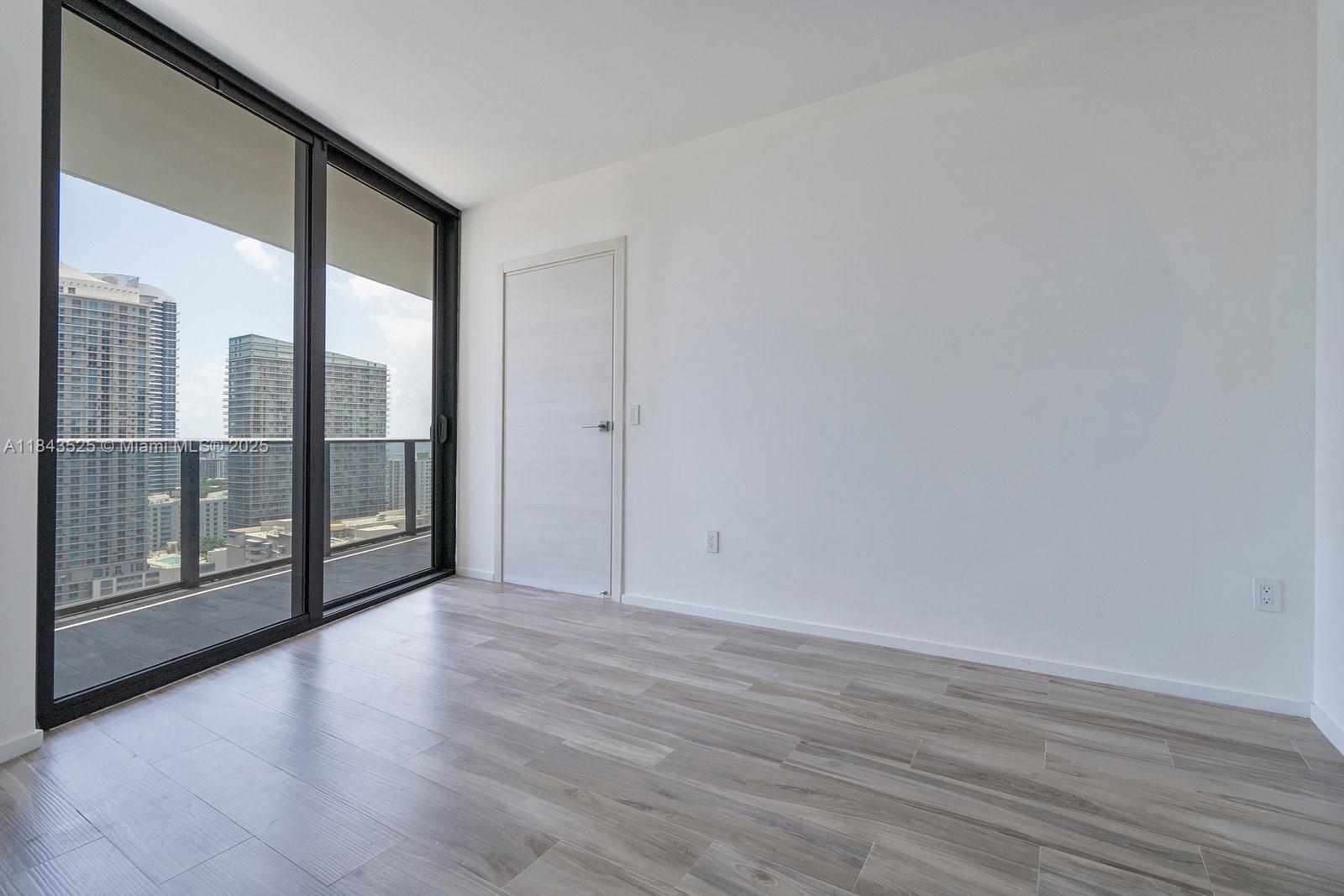 801 S Miami Ave #2402, Miami FL 33130