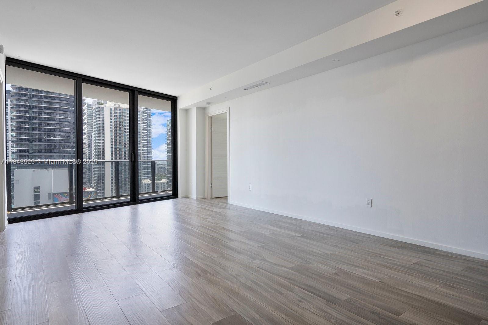 801 S Miami Ave #2402, Miami FL 33130