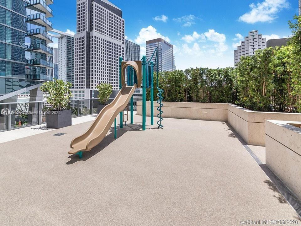 801 S Miami Ave #2402, Miami FL 33130