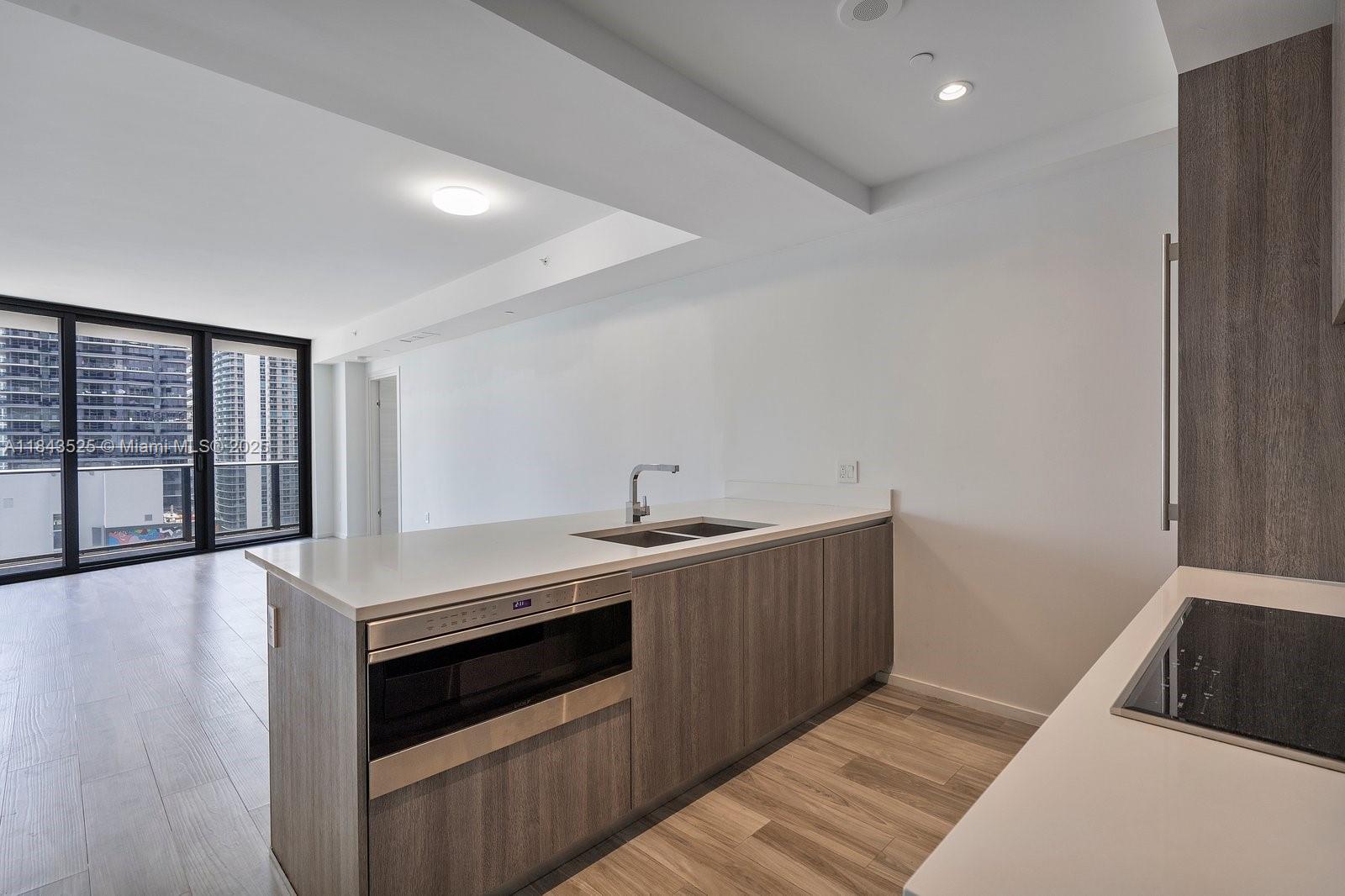 801 S Miami Ave #2402, Miami FL 33130