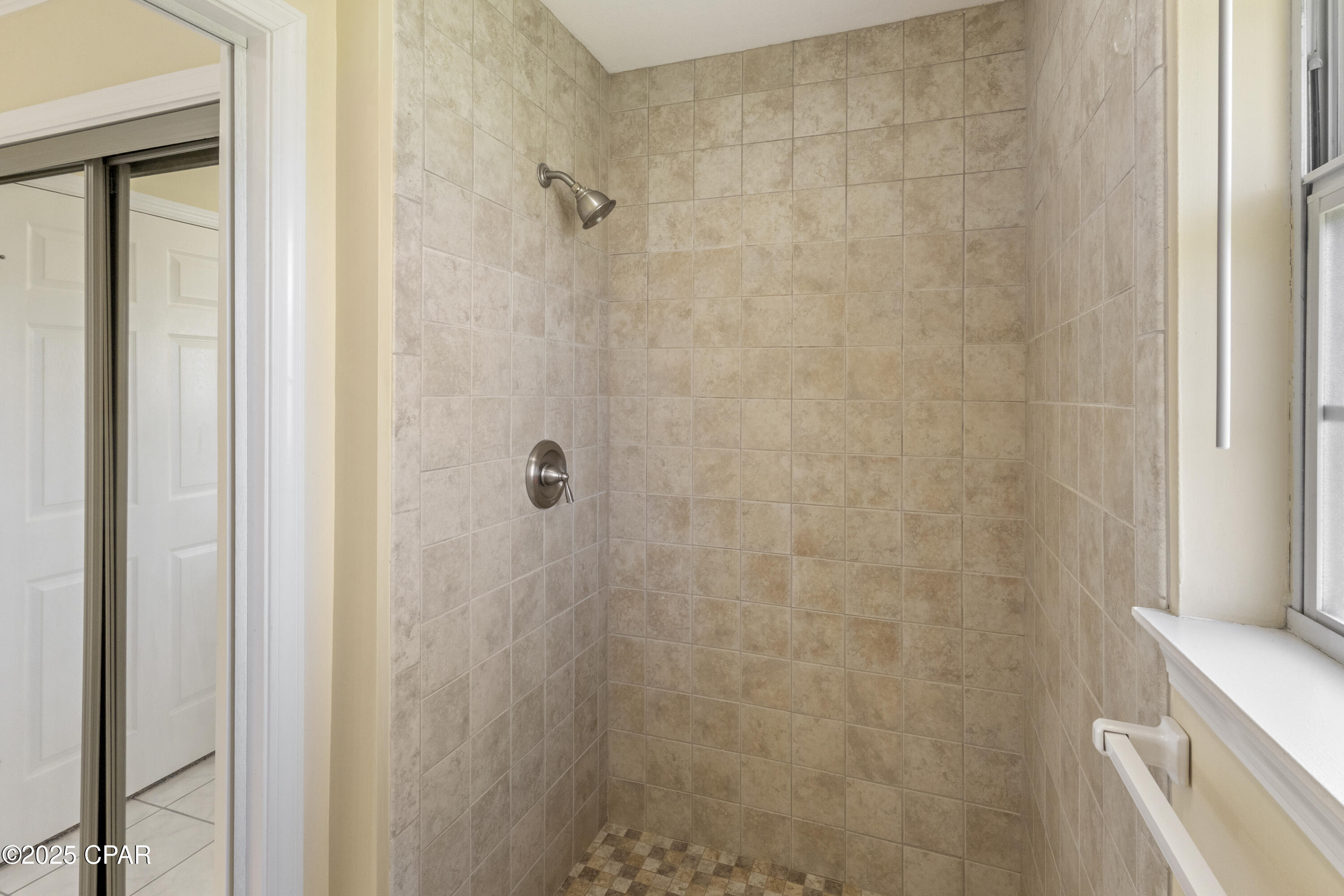 Image 12 For 3031 12th Street