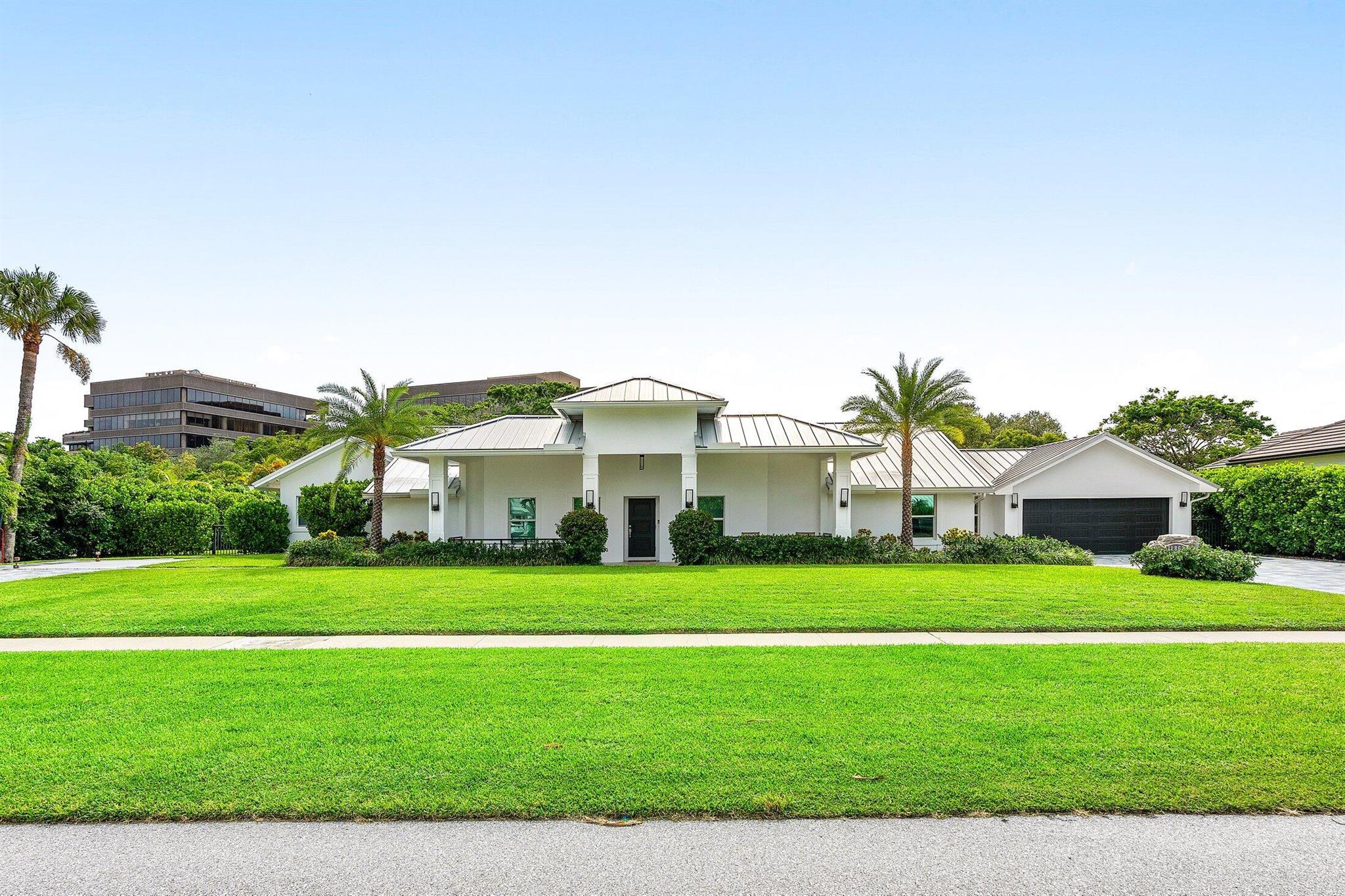 Image to showcase the property located at 11863 Lake Shore Place
