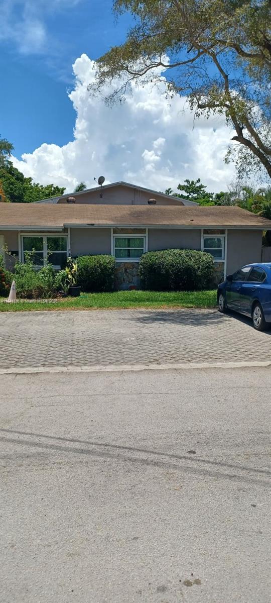 Property photo # 0