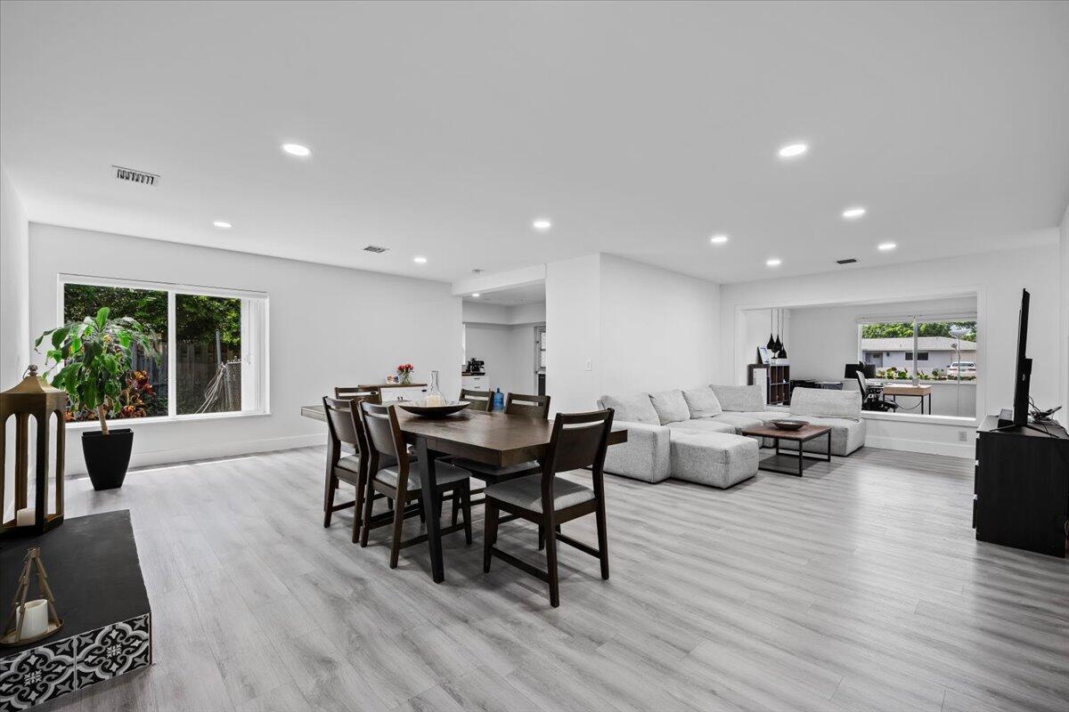 4534 Brady Boulevard, Delray Beach, Florida 33445