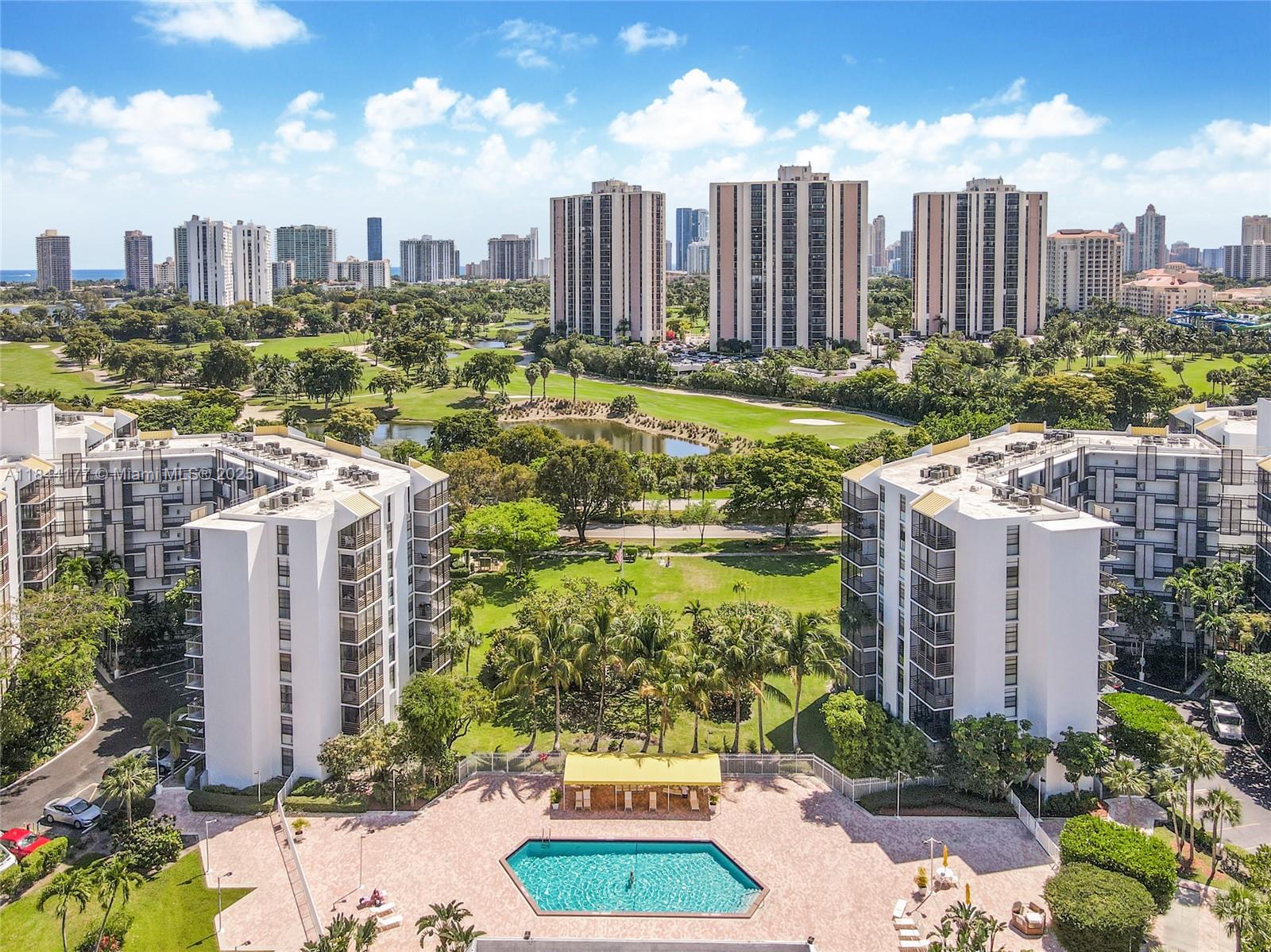 20500 Country Club Dr Unit 517, Aventura, Florida 33180