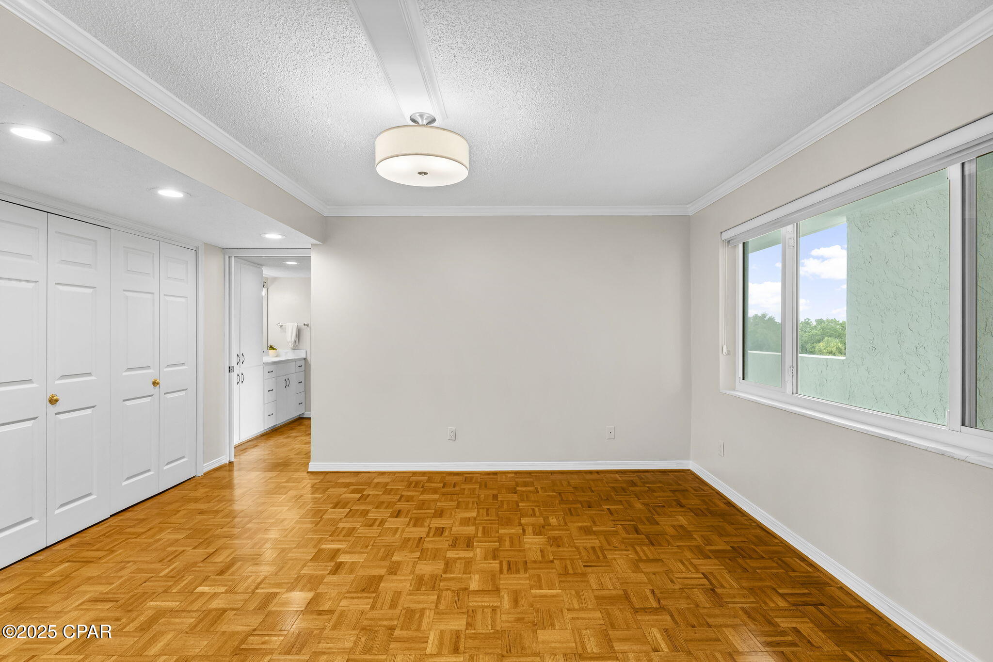 Image 10 For 100 Cherry Street 604
