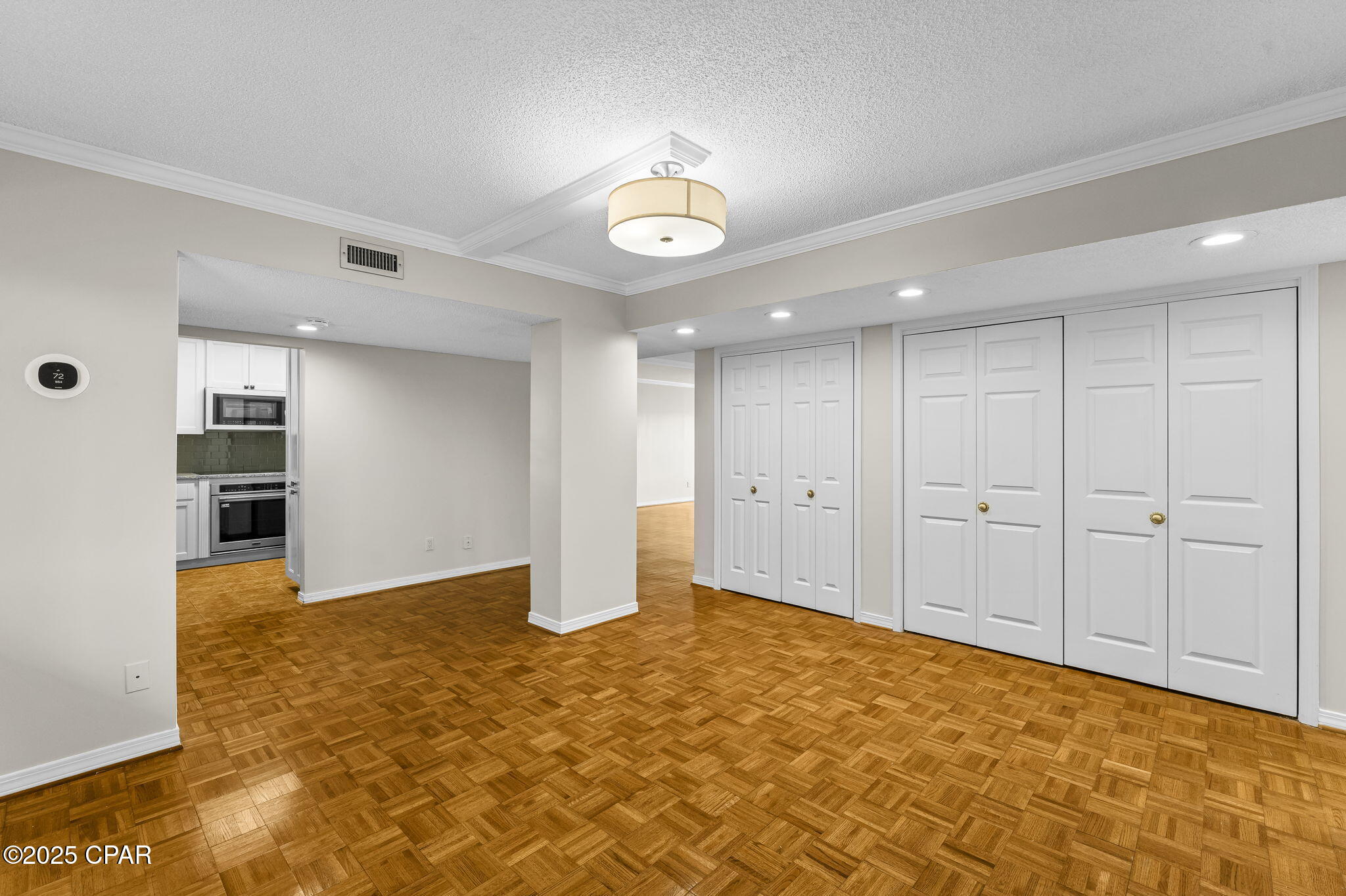 Image 11 For 100 Cherry Street 604