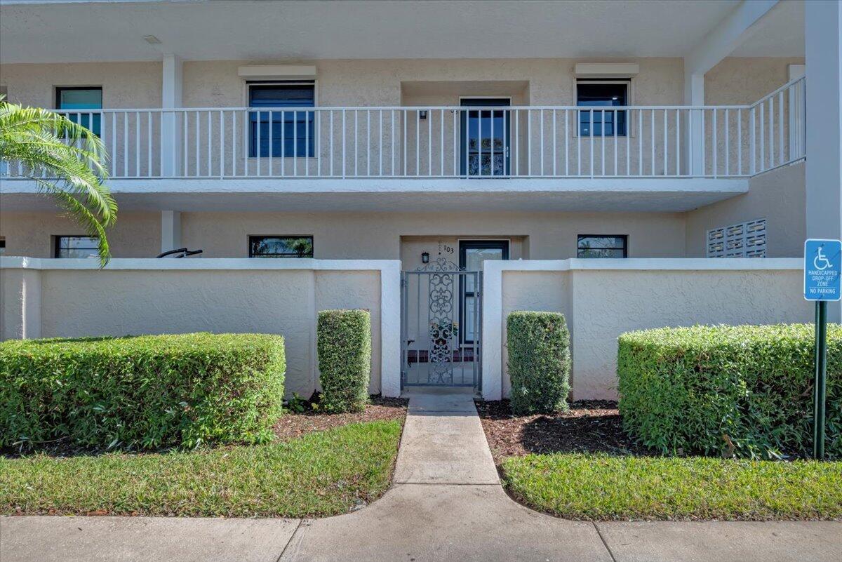 300 Highway A1a Unit 103m, Jupiter, Florida 33477