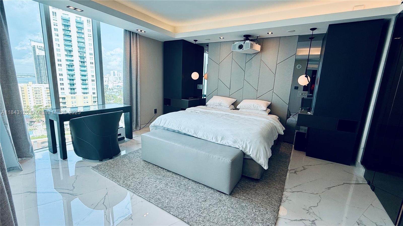 Property photo # 6