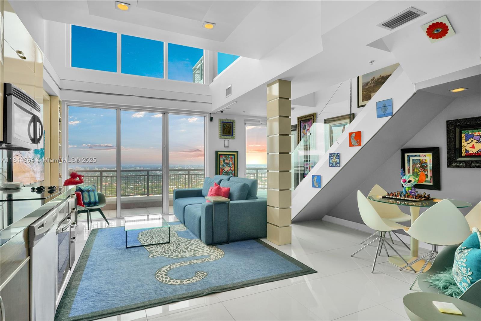 Condo for Sale in Miami, FL