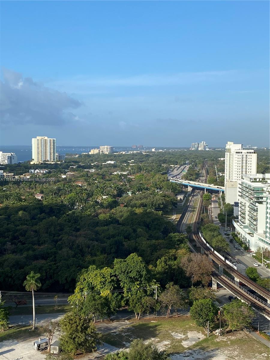 60 SW 13th St #1809, Miami FL 33130