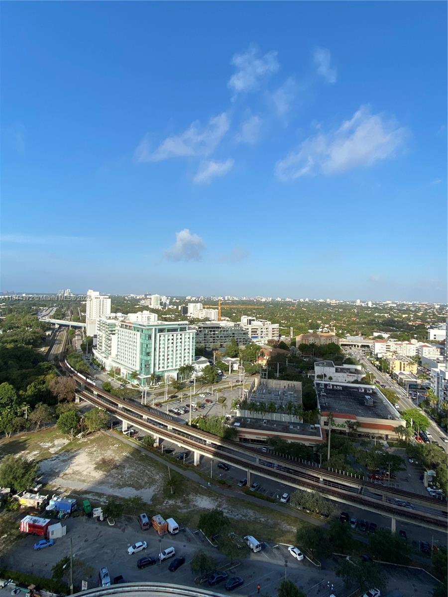 60 SW 13th St #1809, Miami FL 33130