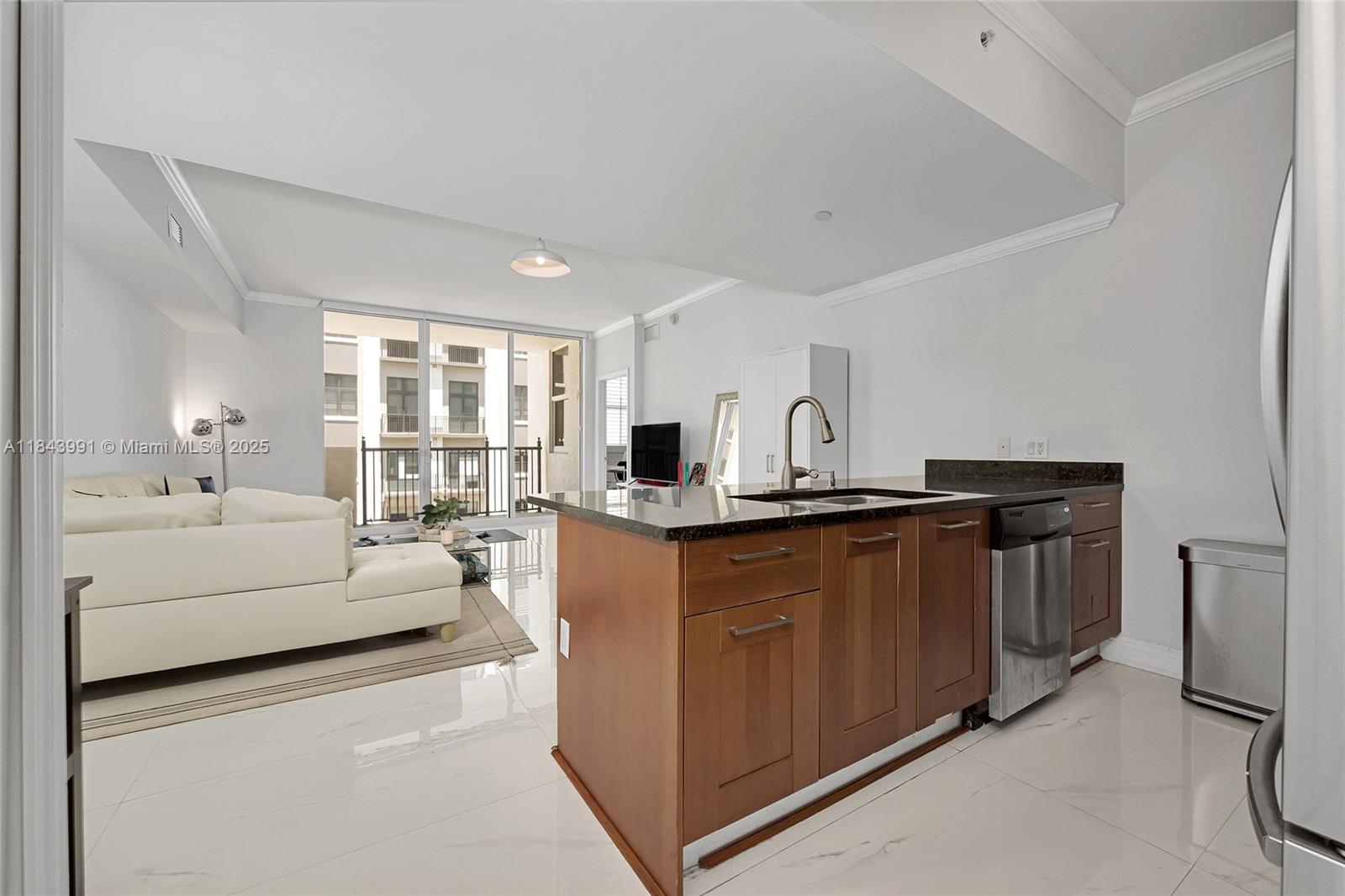 Property photo # 0