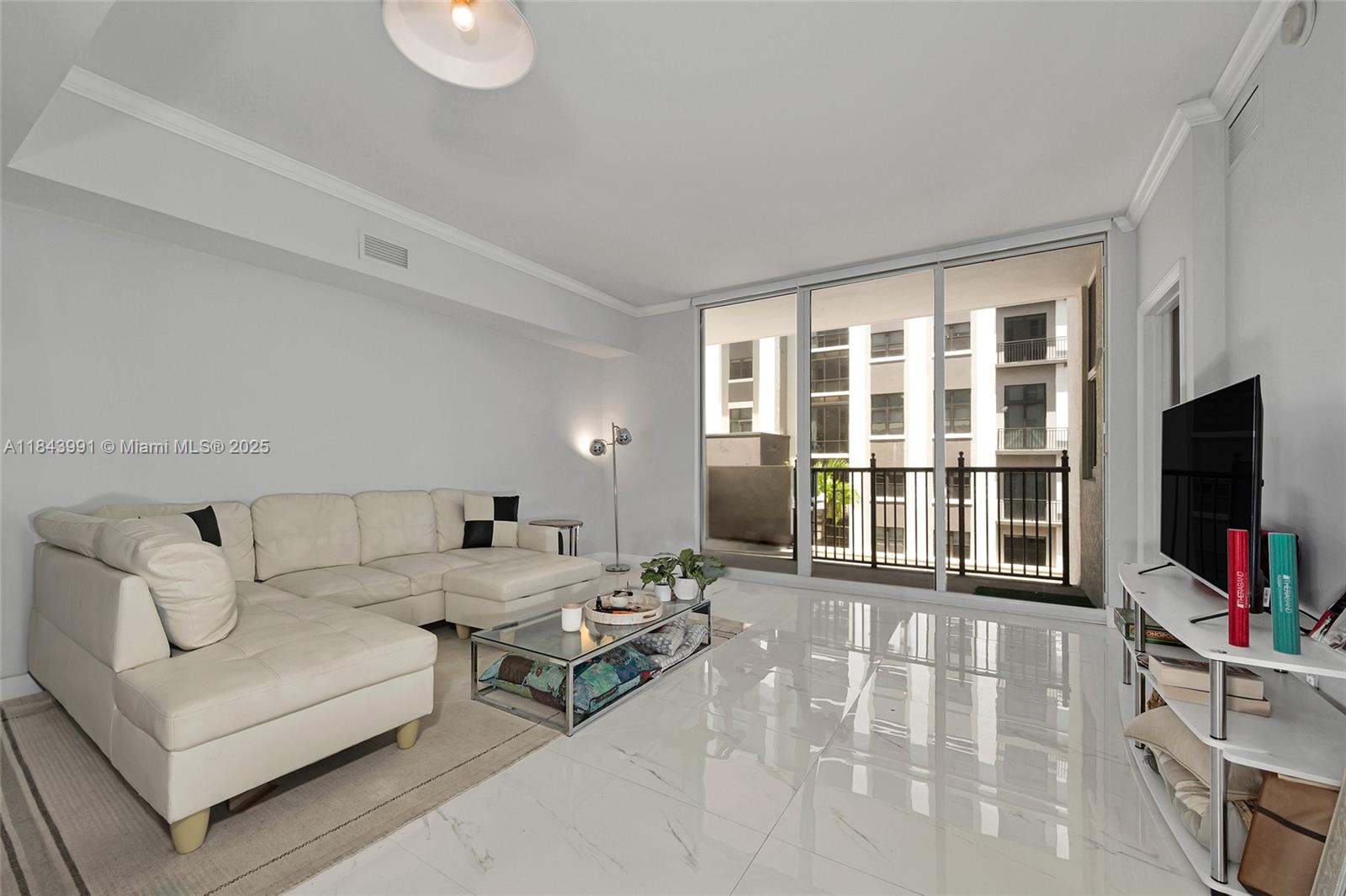 Property photo # 4