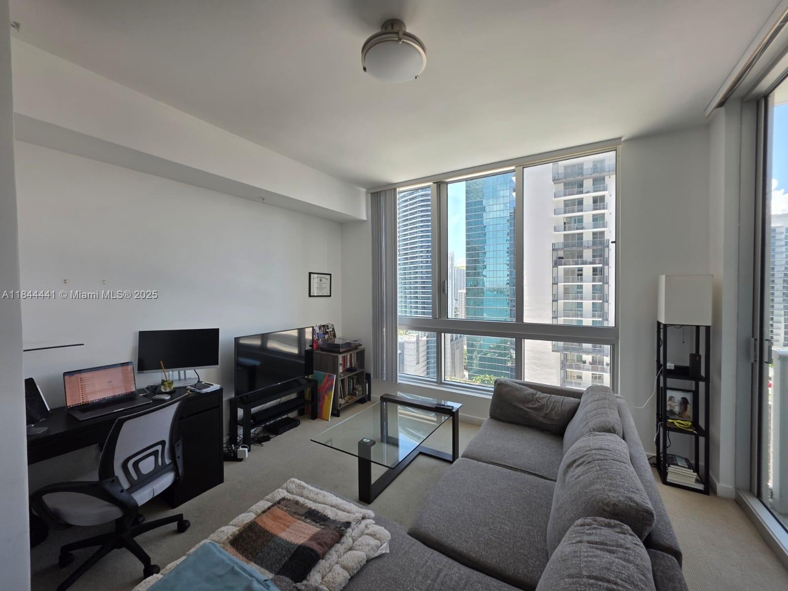 300 S Biscayne Blvd #T-2311, Miami FL 33131