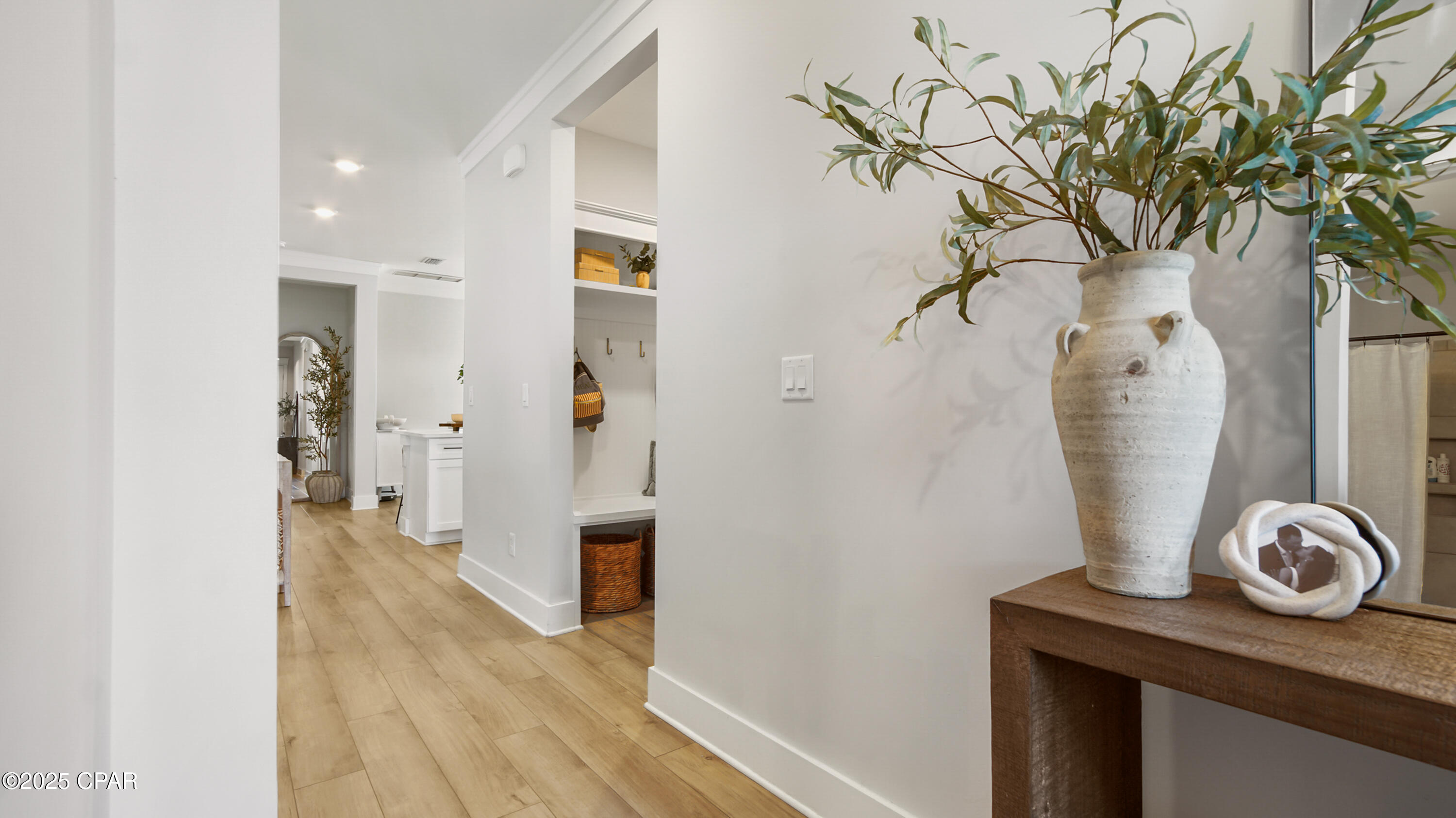 Image 4 For 809 Breakfast Point Boulevard
