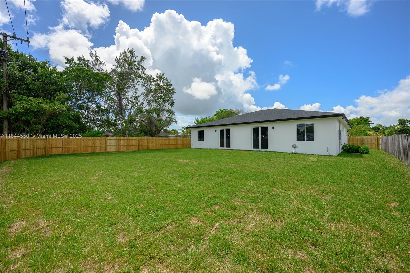 Property photo # 8