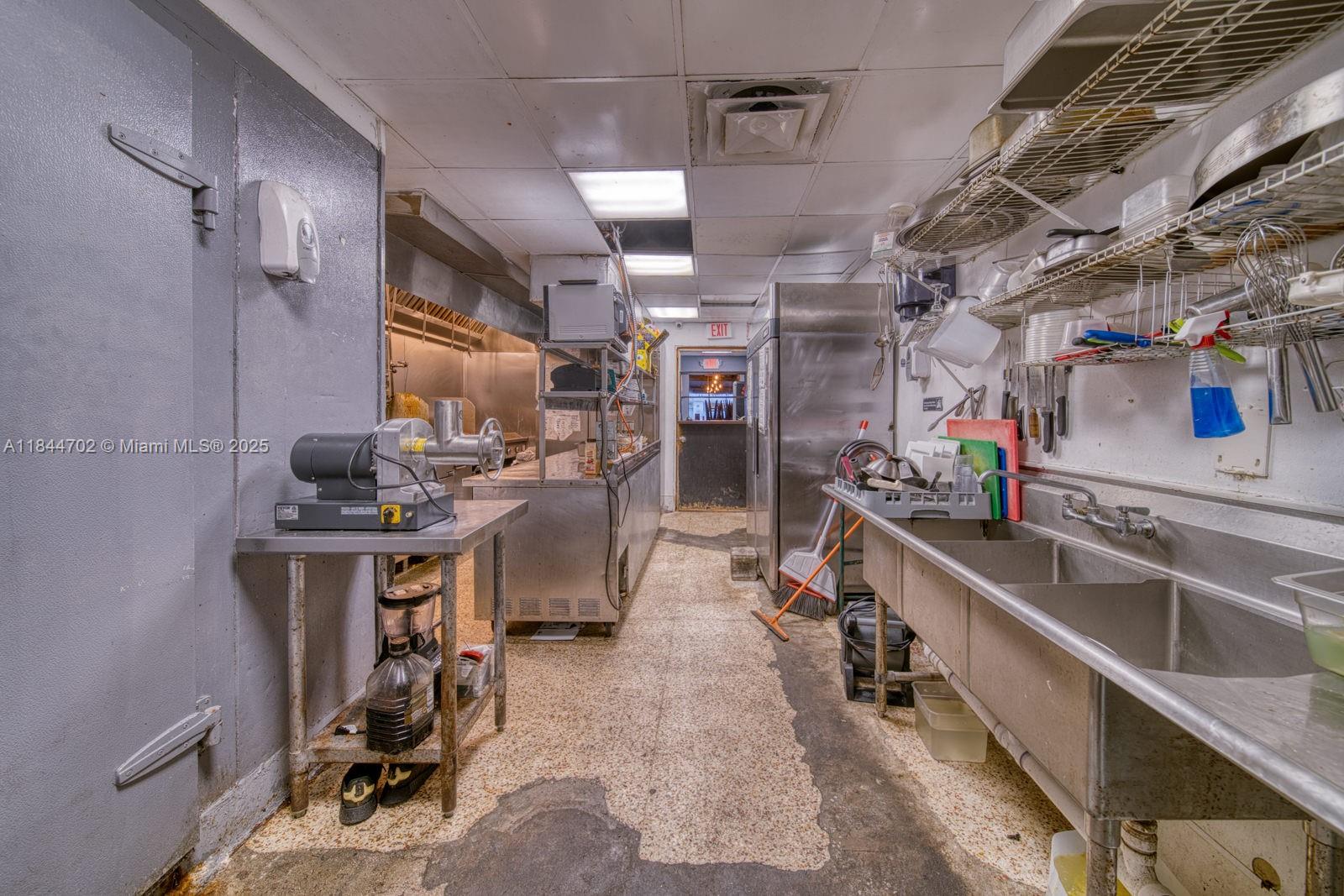 Gourmet Burger Franchise For Sale In Prime Miami Beach Location