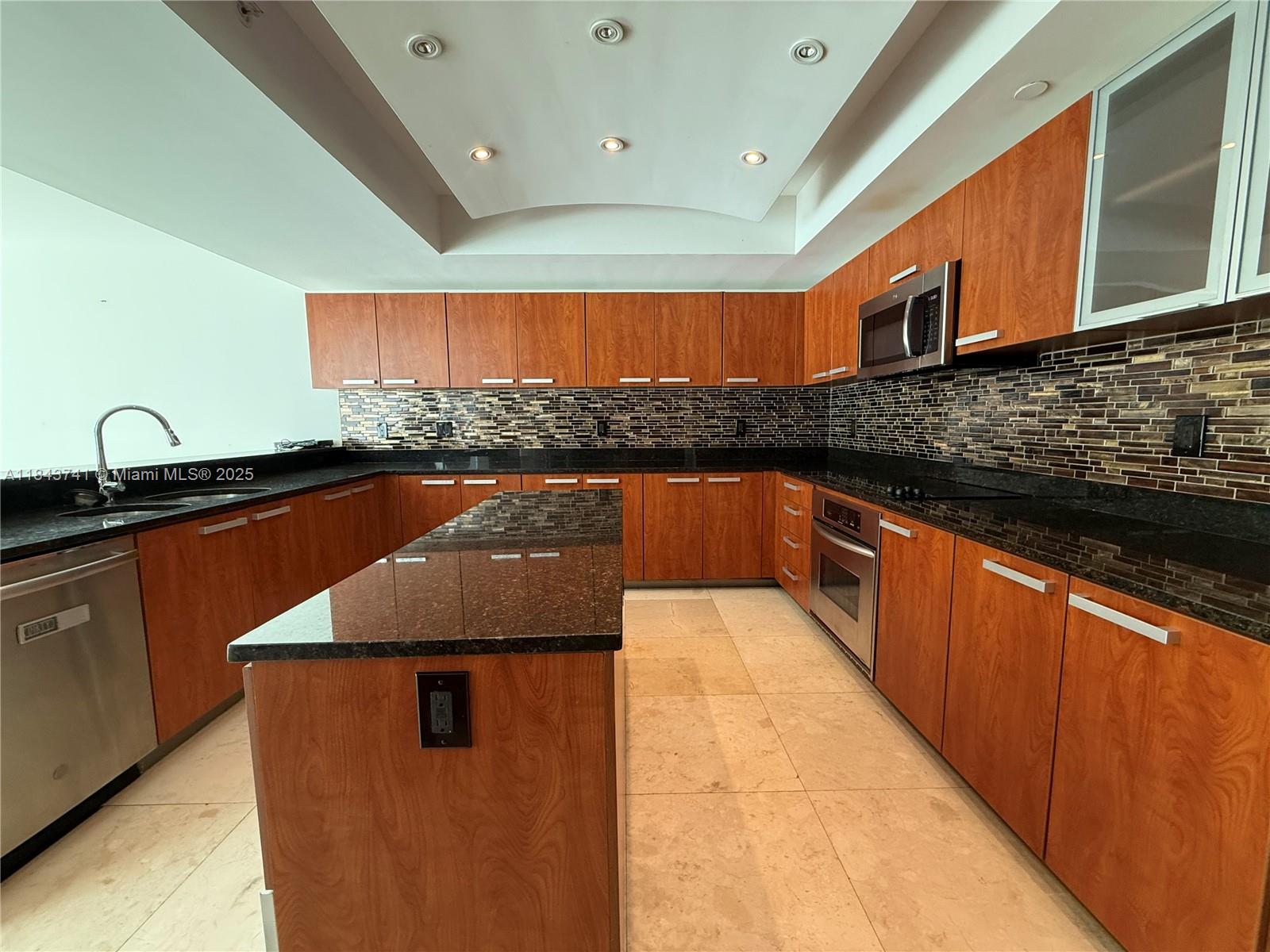 Property photo # 4