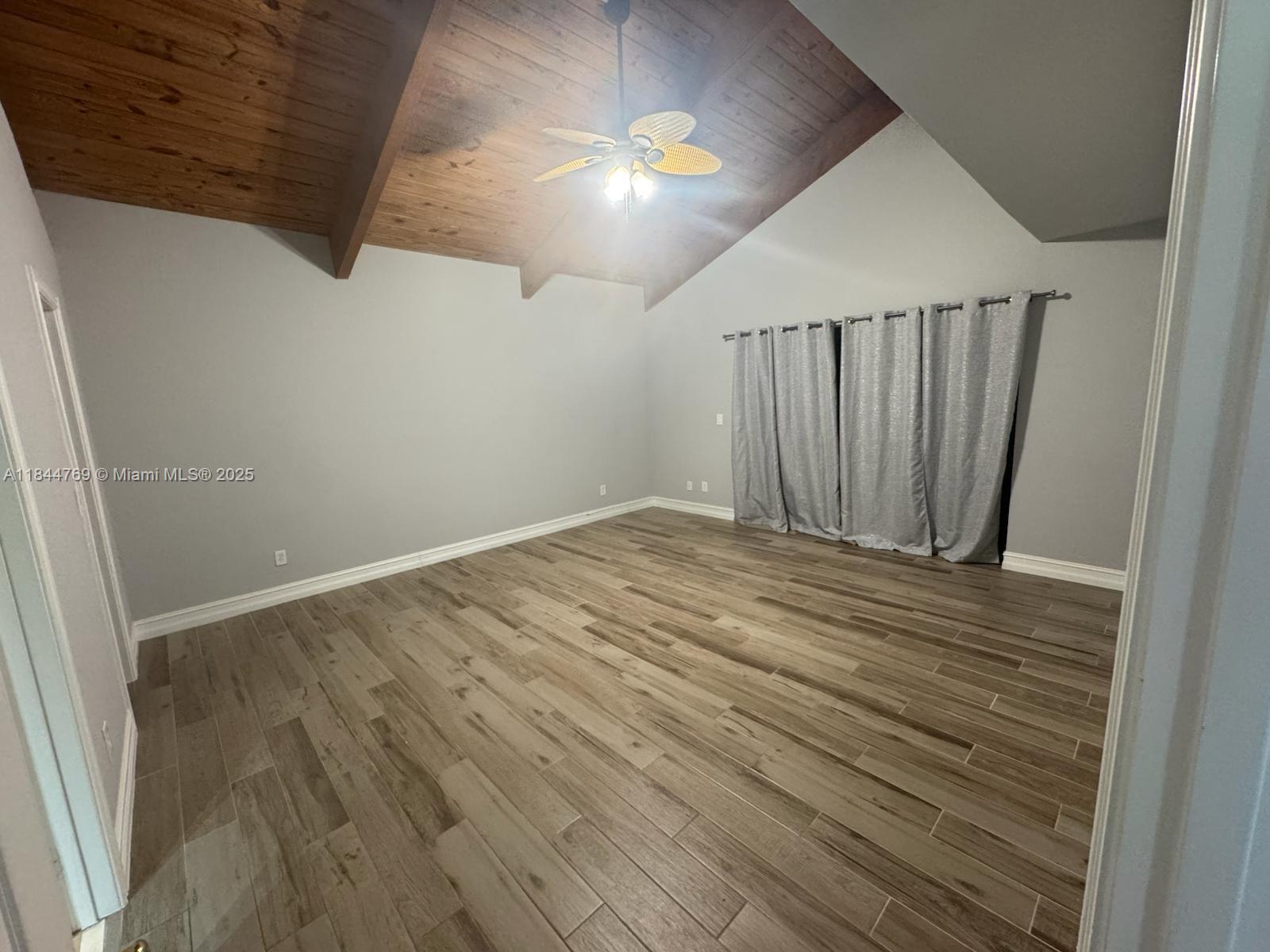 Property photo # 6