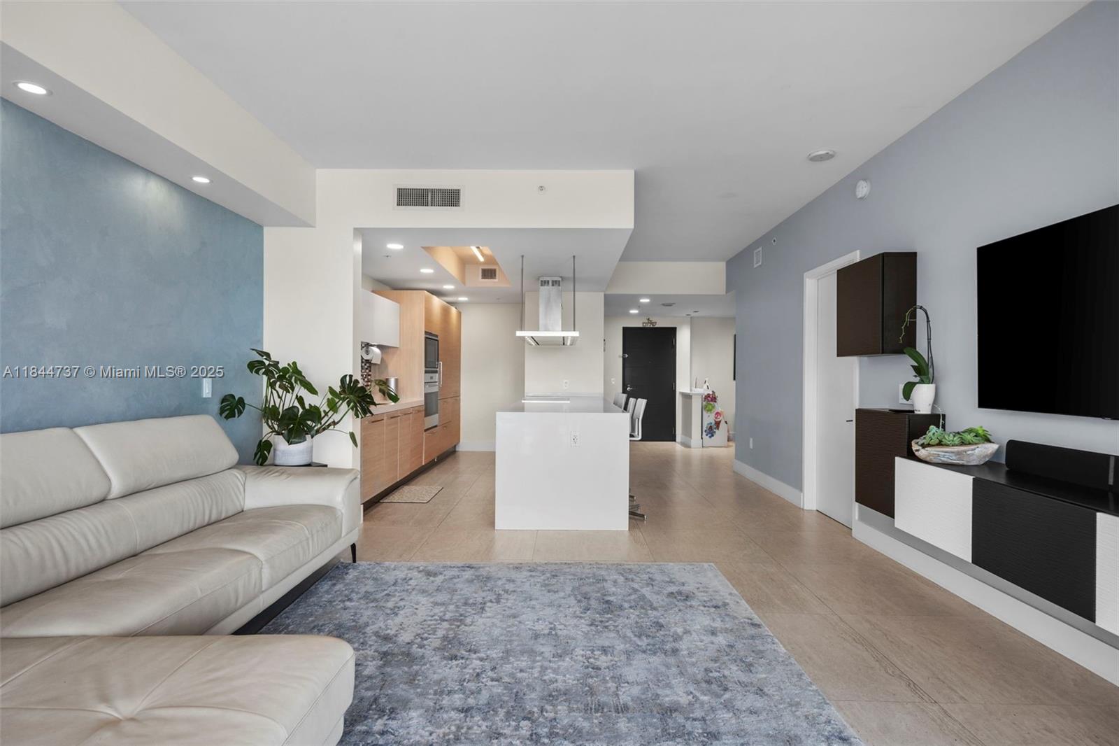 Property photo # 6
