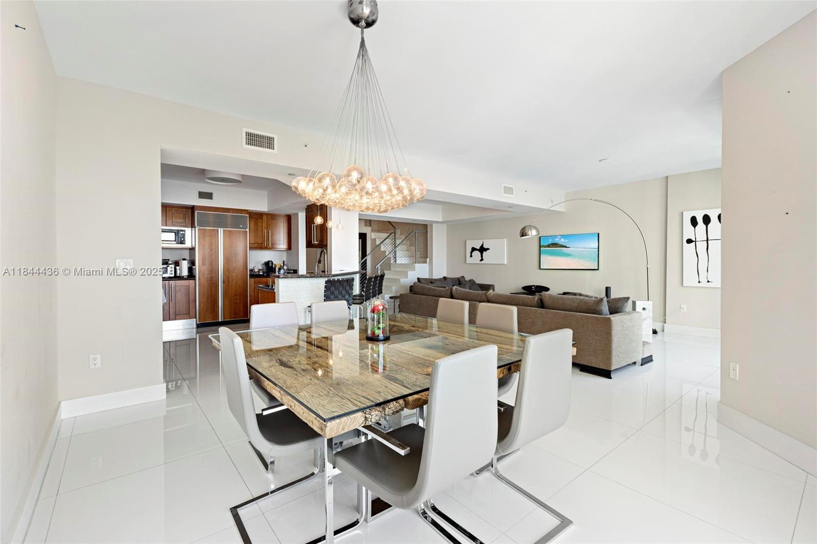 Property photo # 2
