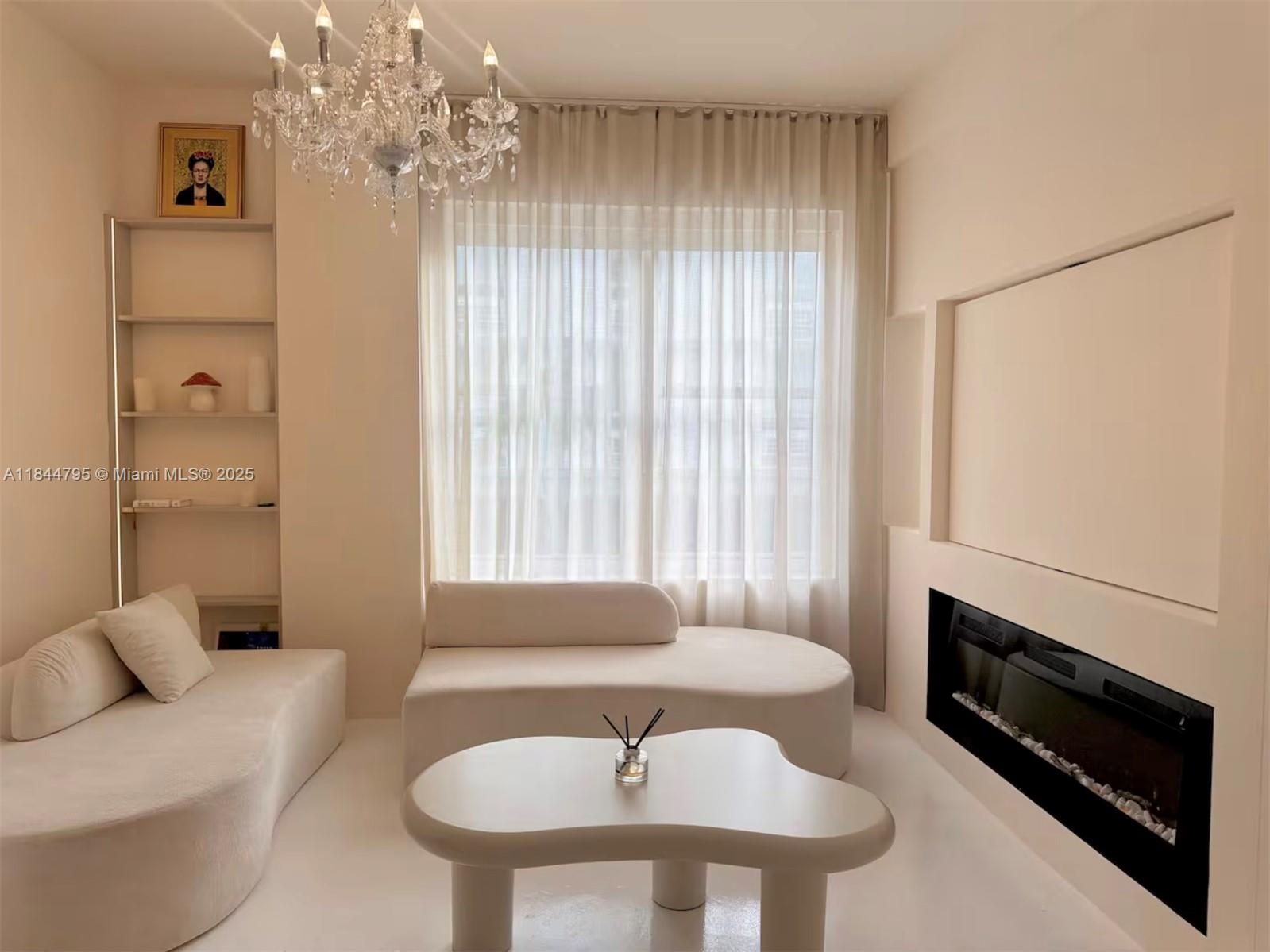 Property photo # 0