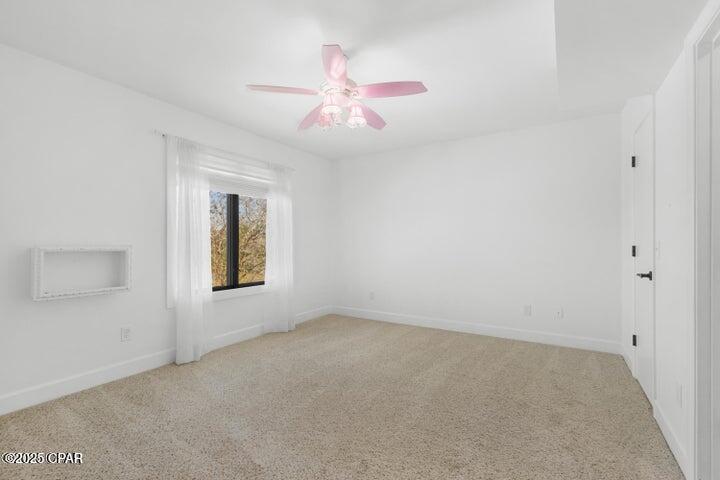 Image 13 For 2205 Harbour Drive