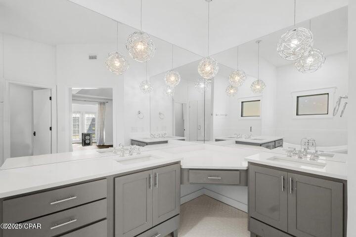 Image 19 For 2205 Harbour Drive