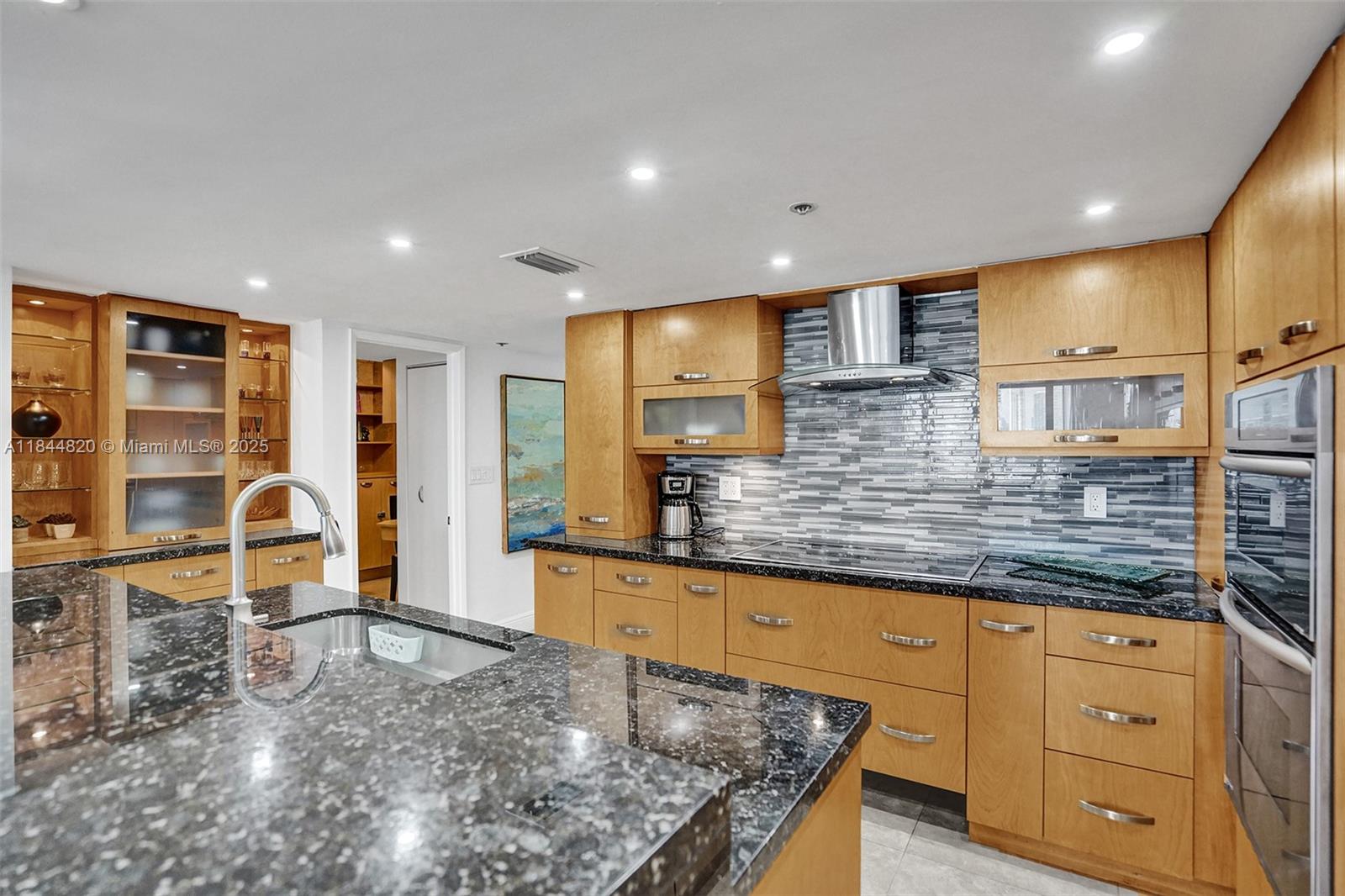 Property photo # 4
