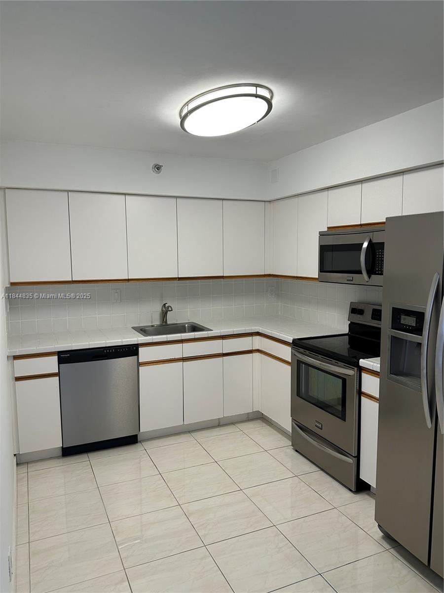 Property photo # 2
