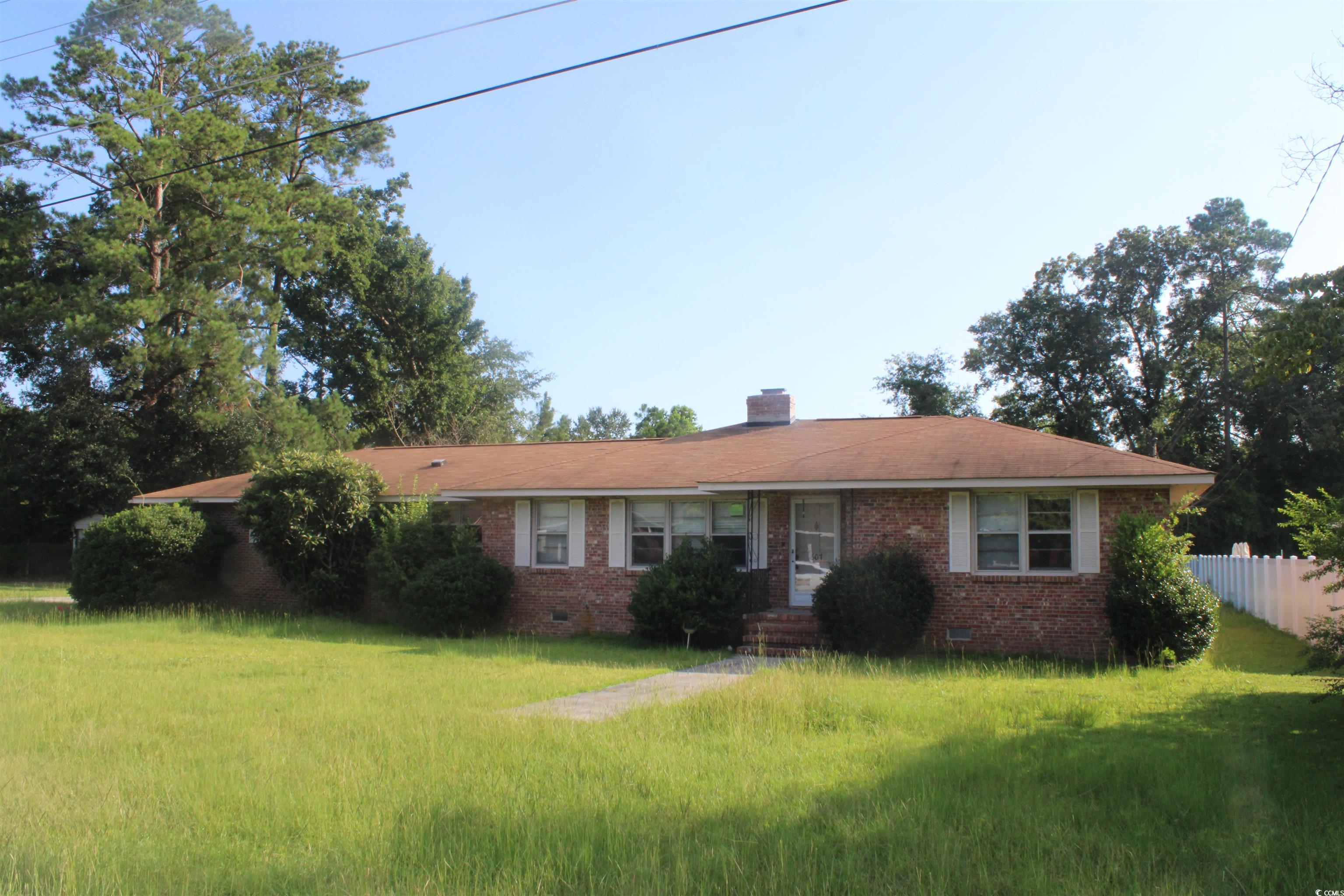 807 E Wilson St. Dillon, SC 29536