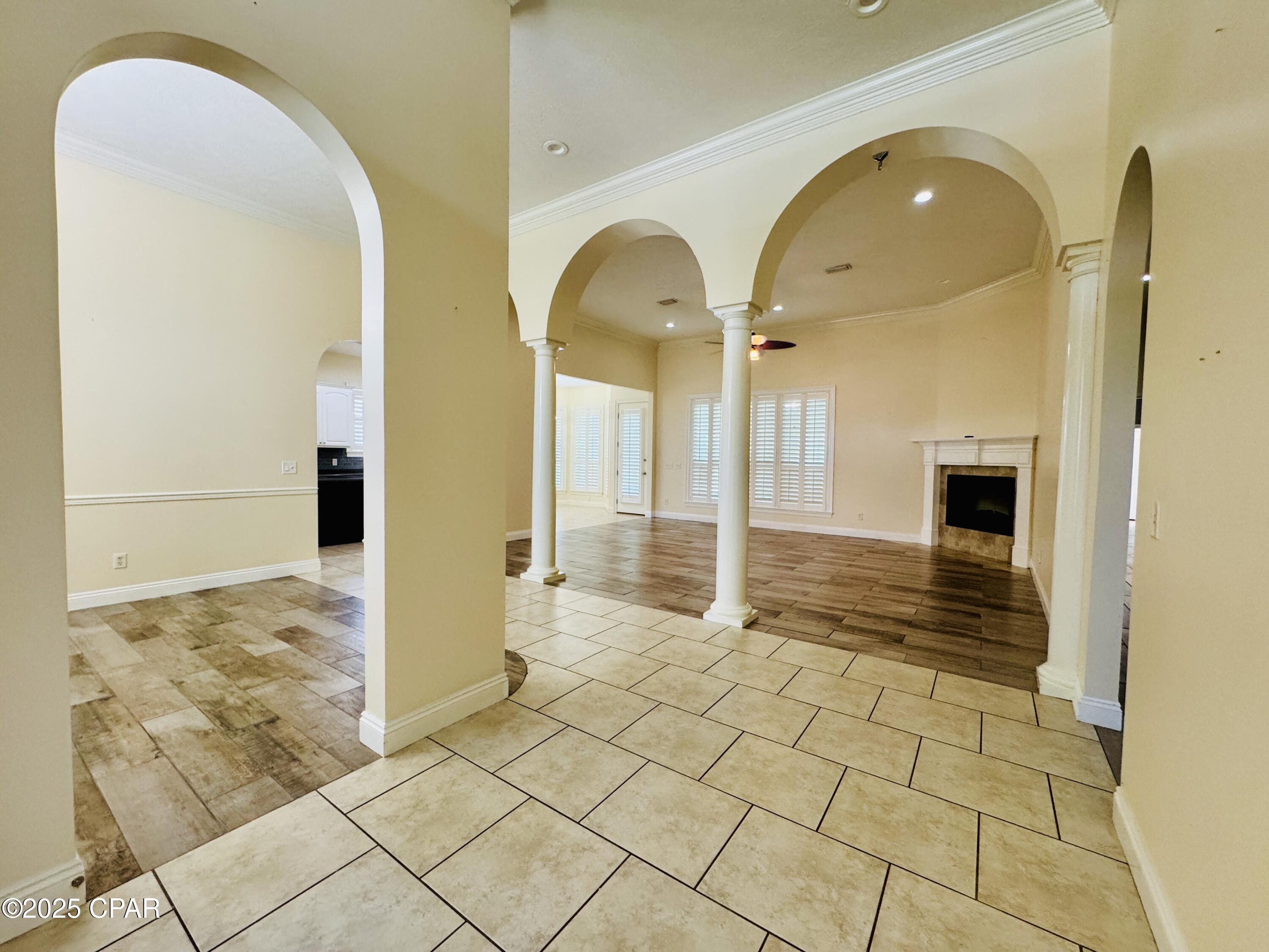 Image 11 For 100 Palm Bay Boulevard
