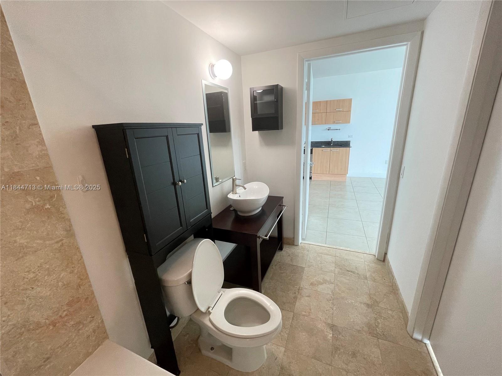 350 S Miami Ave #3709, Miami FL 33130