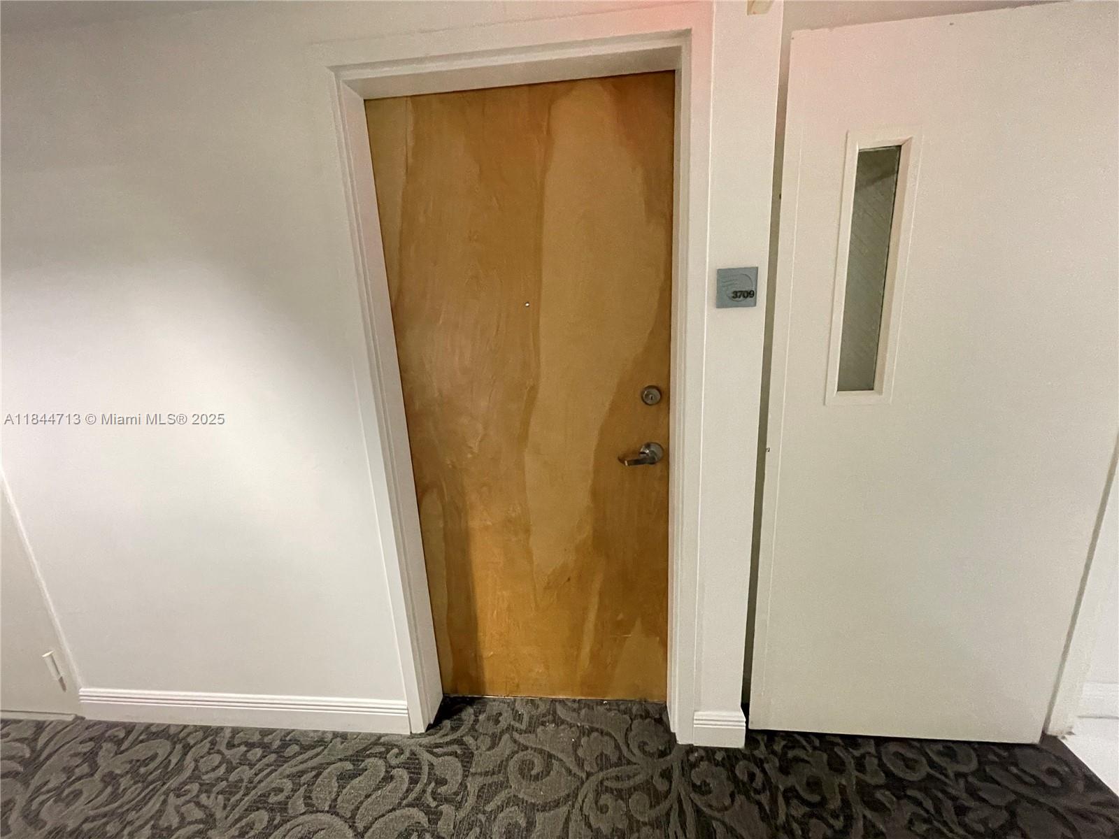 350 S Miami Ave #3709, Miami FL 33130