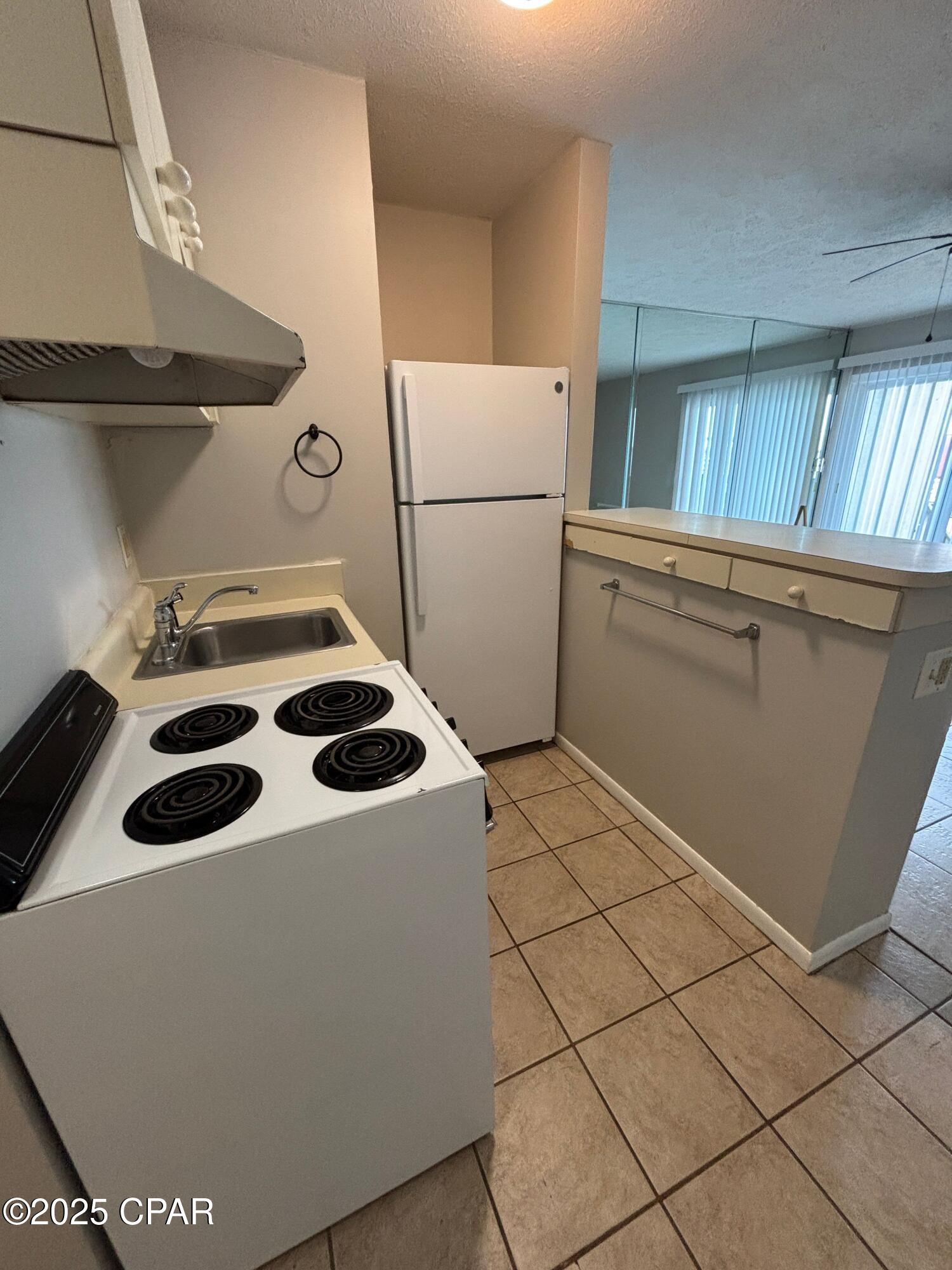 Image 3 For 5505 Sun Harbor Road 165